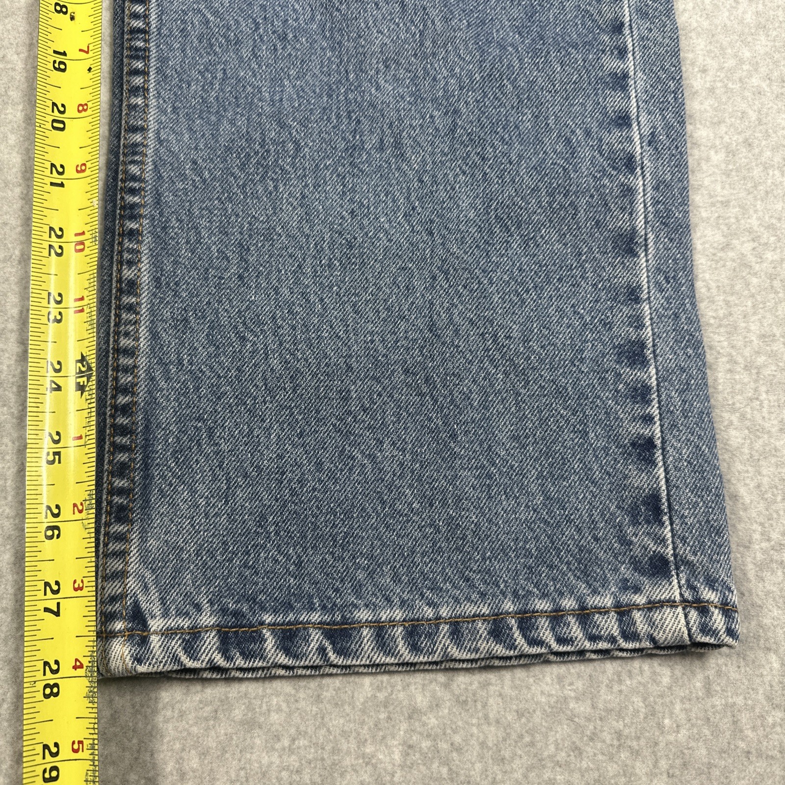 Vintage Levis 565 Wide Leg Loose Jeans 30×28 Orange Tab Made in USA