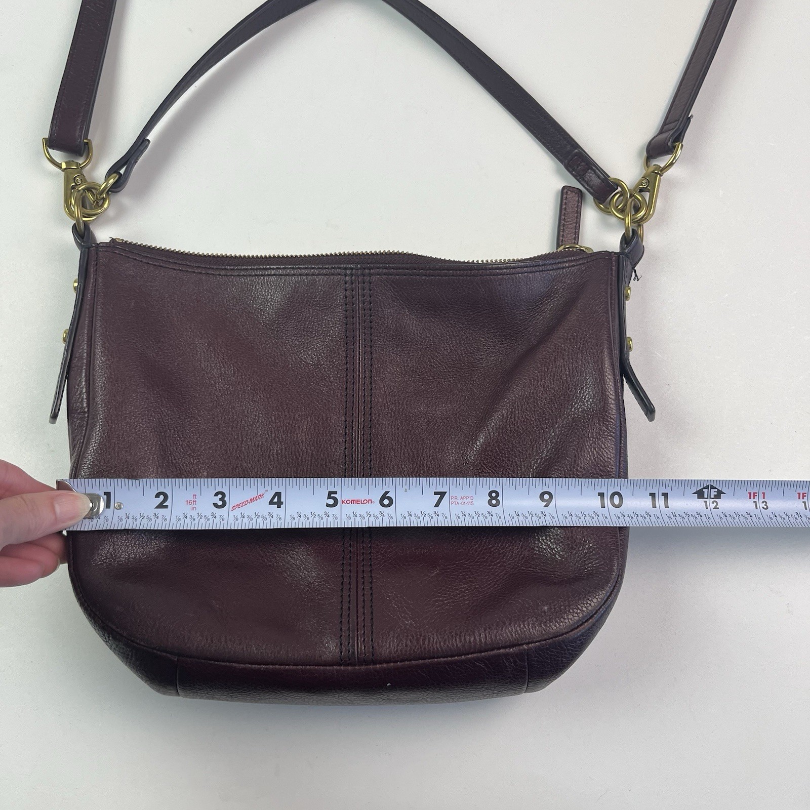 Fossil Jolie Leather Hobo Bag Burgundy Oxblood Crossbody Classic Preppy Purse