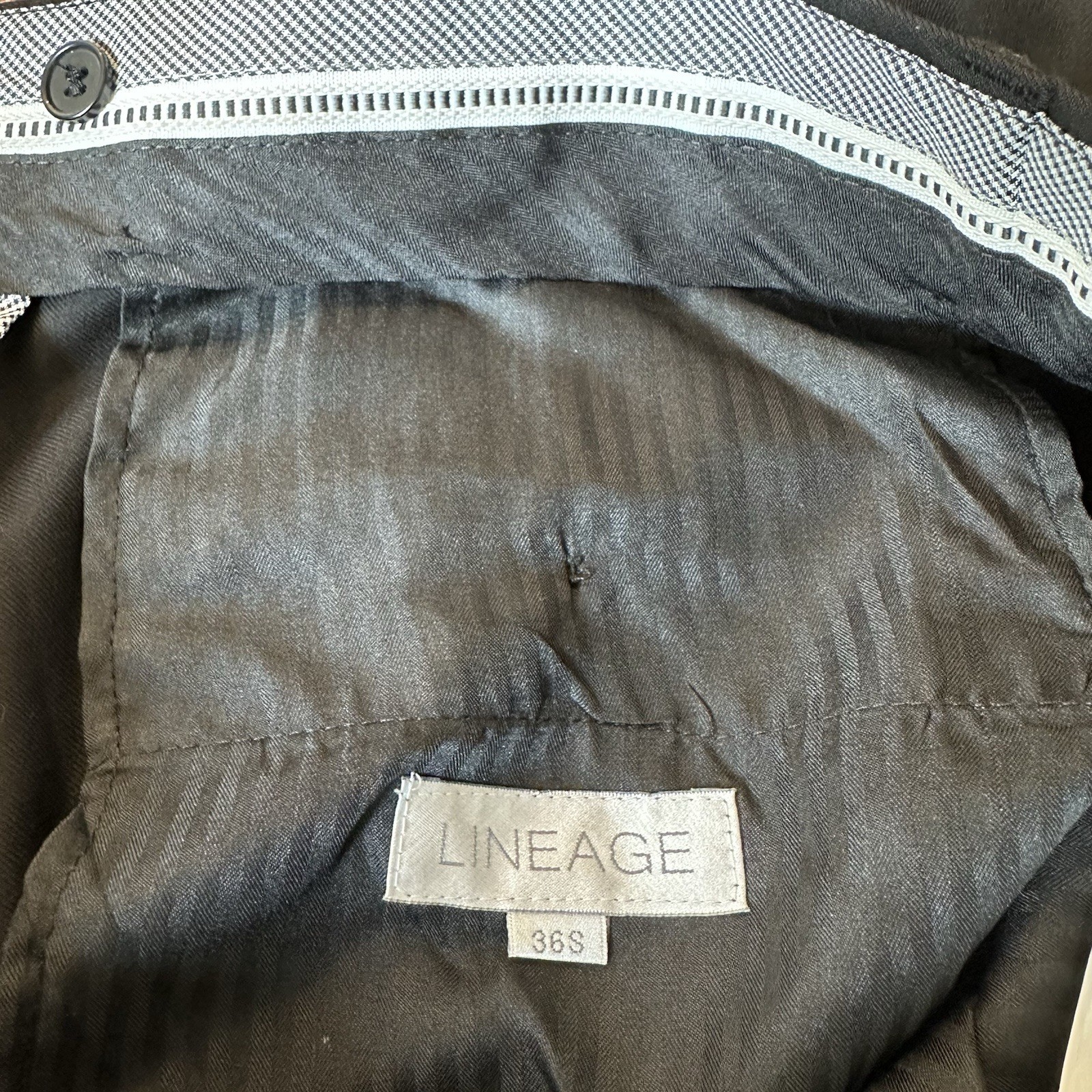 Lineage Men 2-pc Tuxedo Jacket 42S Short Satin Lapels & Pants 34×28″ Black
