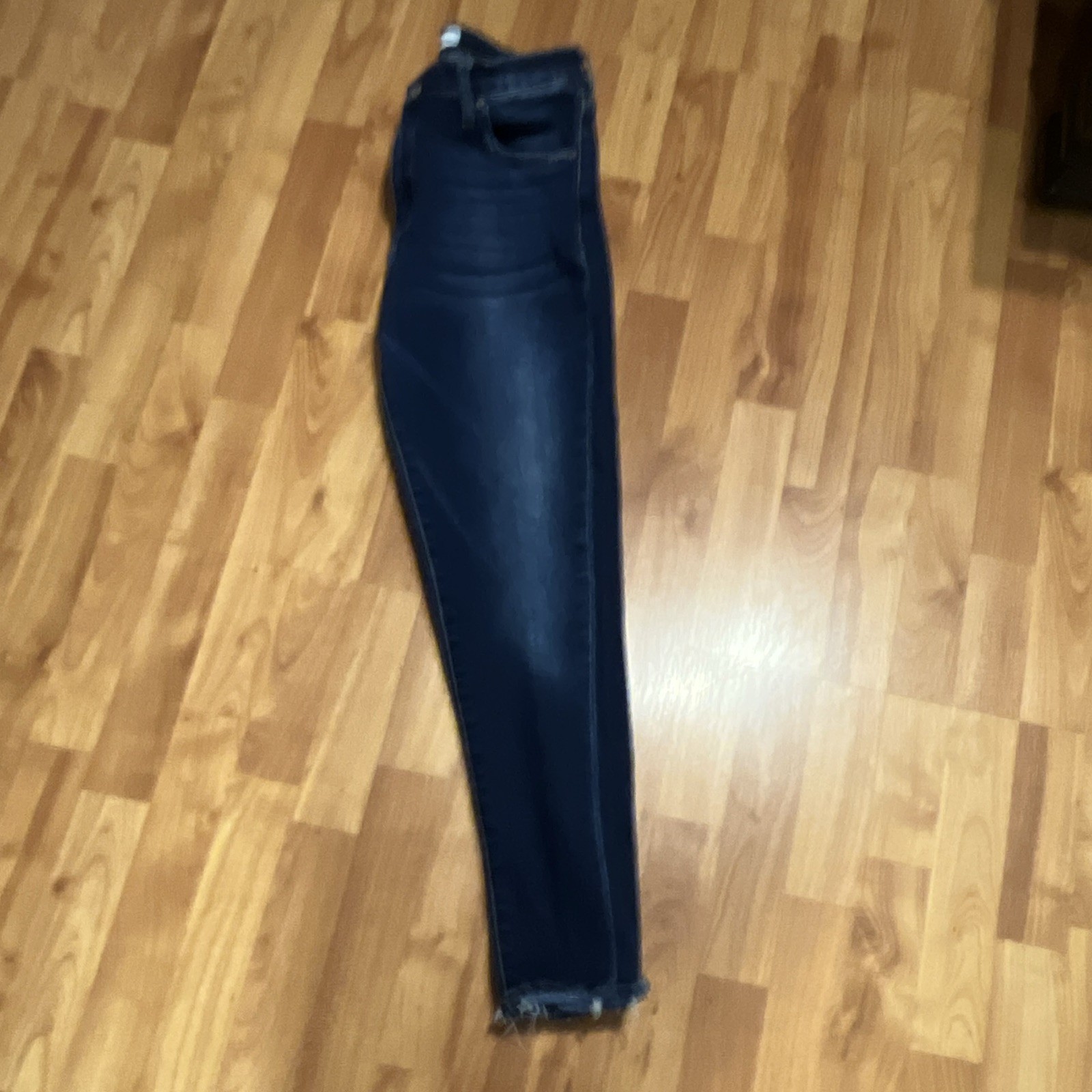 KanCan Womens Blue Dark Wash Denim Skinny Jeans Slim Fit Stretch 5-Pocket