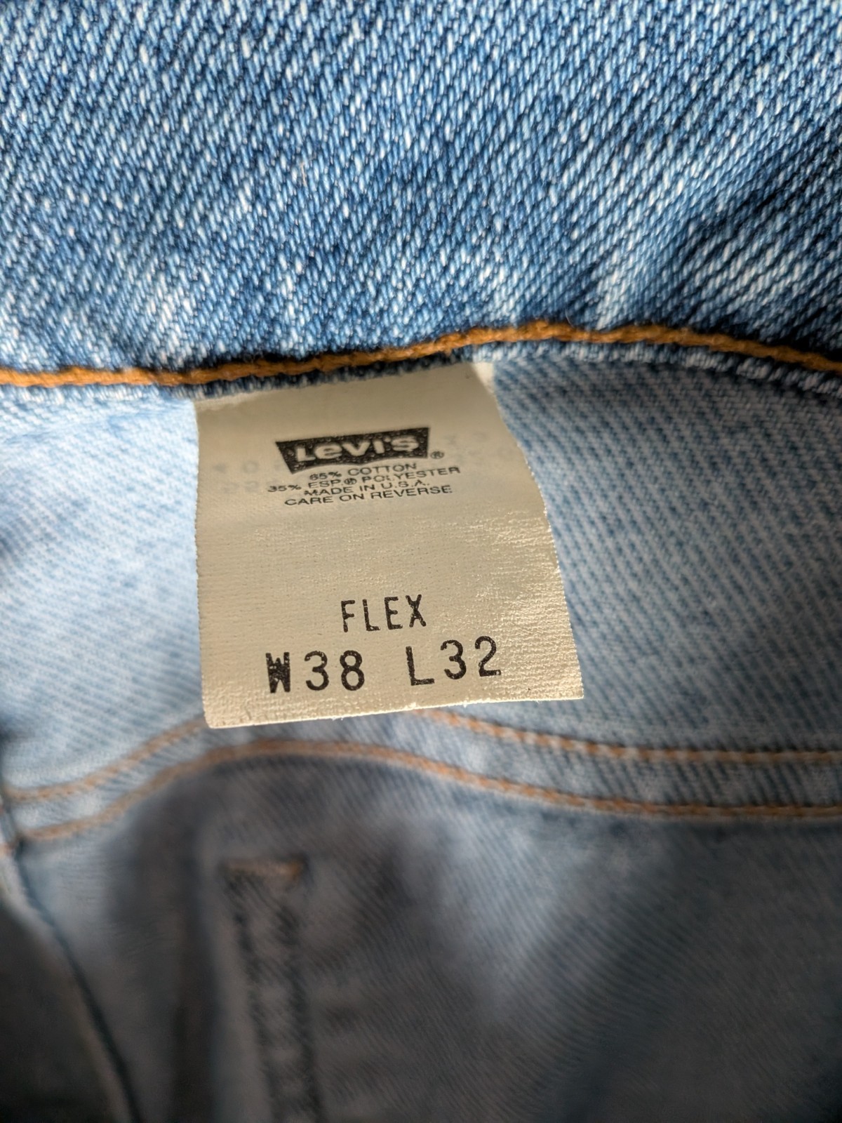 Vintage 1990s Levi’s 540 Flex Relaxed Fit Jeans Mens 38×32 Made In USA Brown Tab