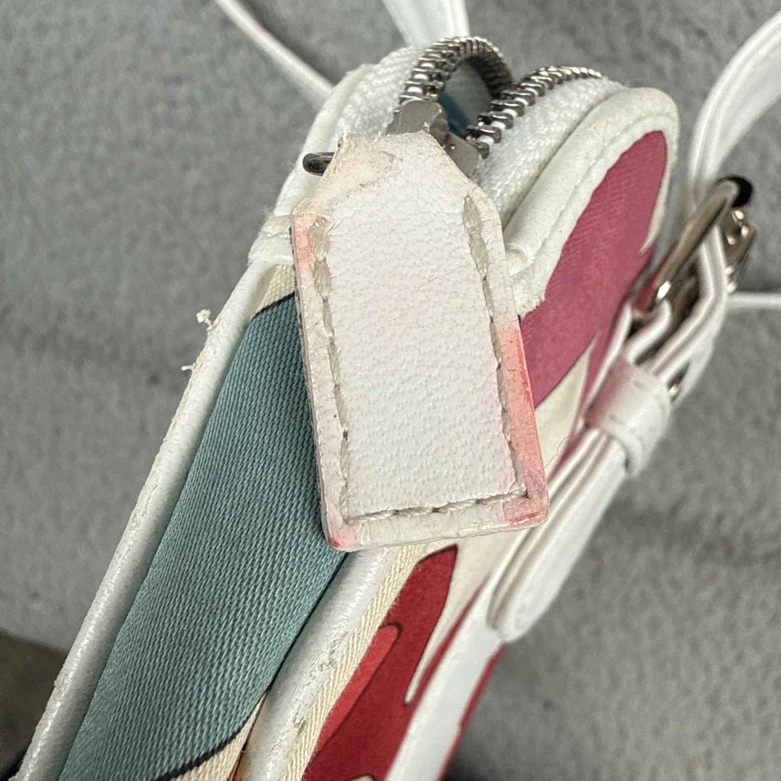 Isabella Fiore Silk Leather Handbag White MultiColor Geometric Y2K Purse 70s EOC