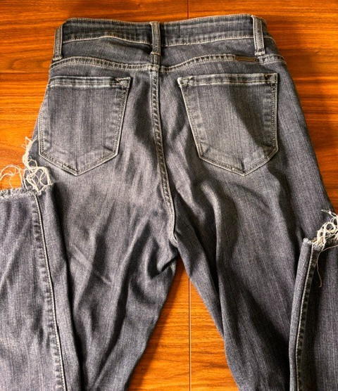 KanCan ESTILO Stretch Mid-Rise Distressed Skinny Jeans Women’s 27