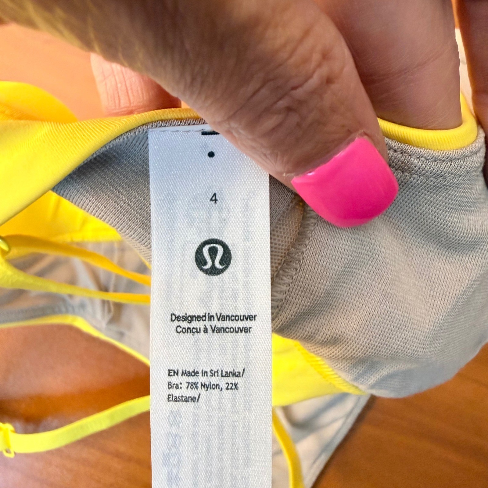 Lululemon License to Train Triangle Bra A/B Electric Yellow BEAY Size 4 LW2EGJS