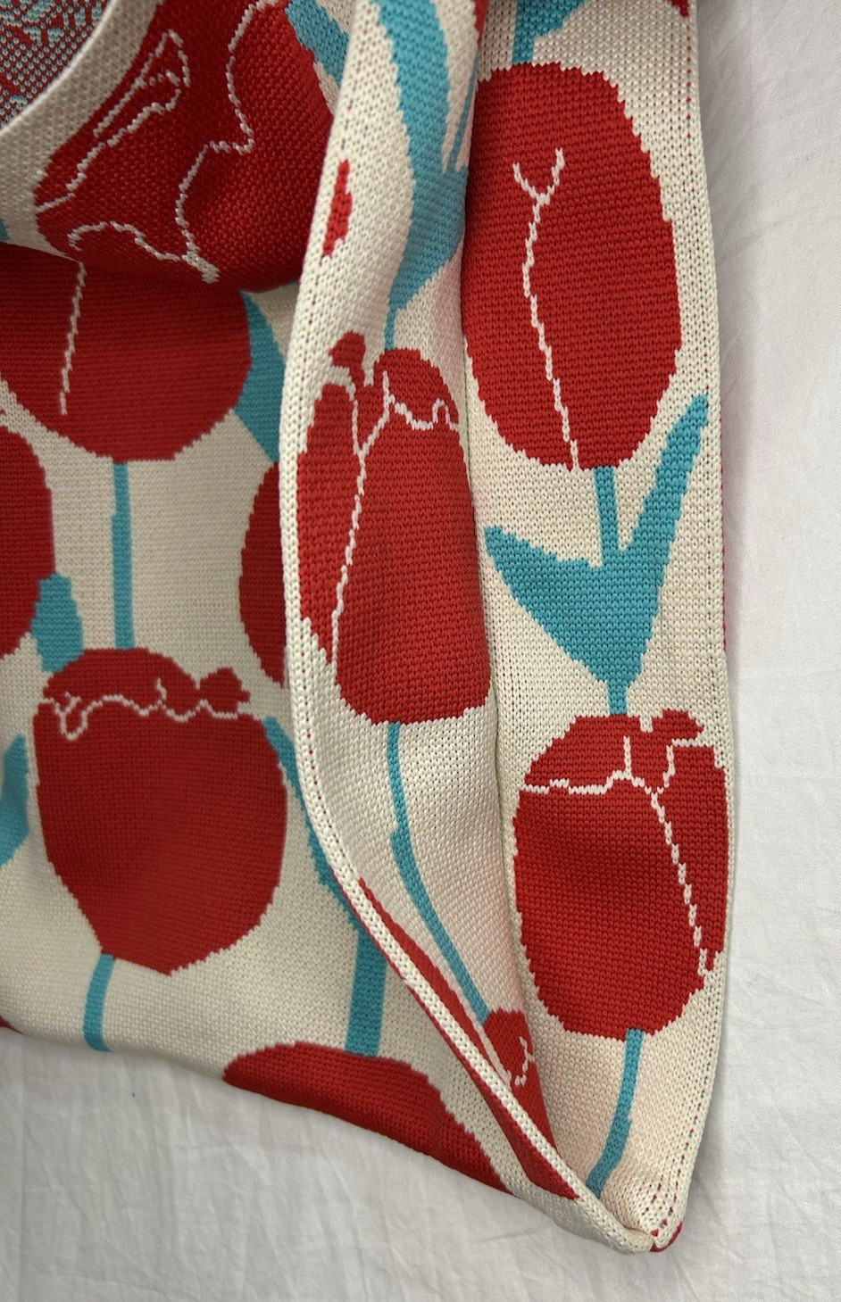 NWT Hund Red Japan Knitted Fabric Hand Bag Tulip Print Adorable
