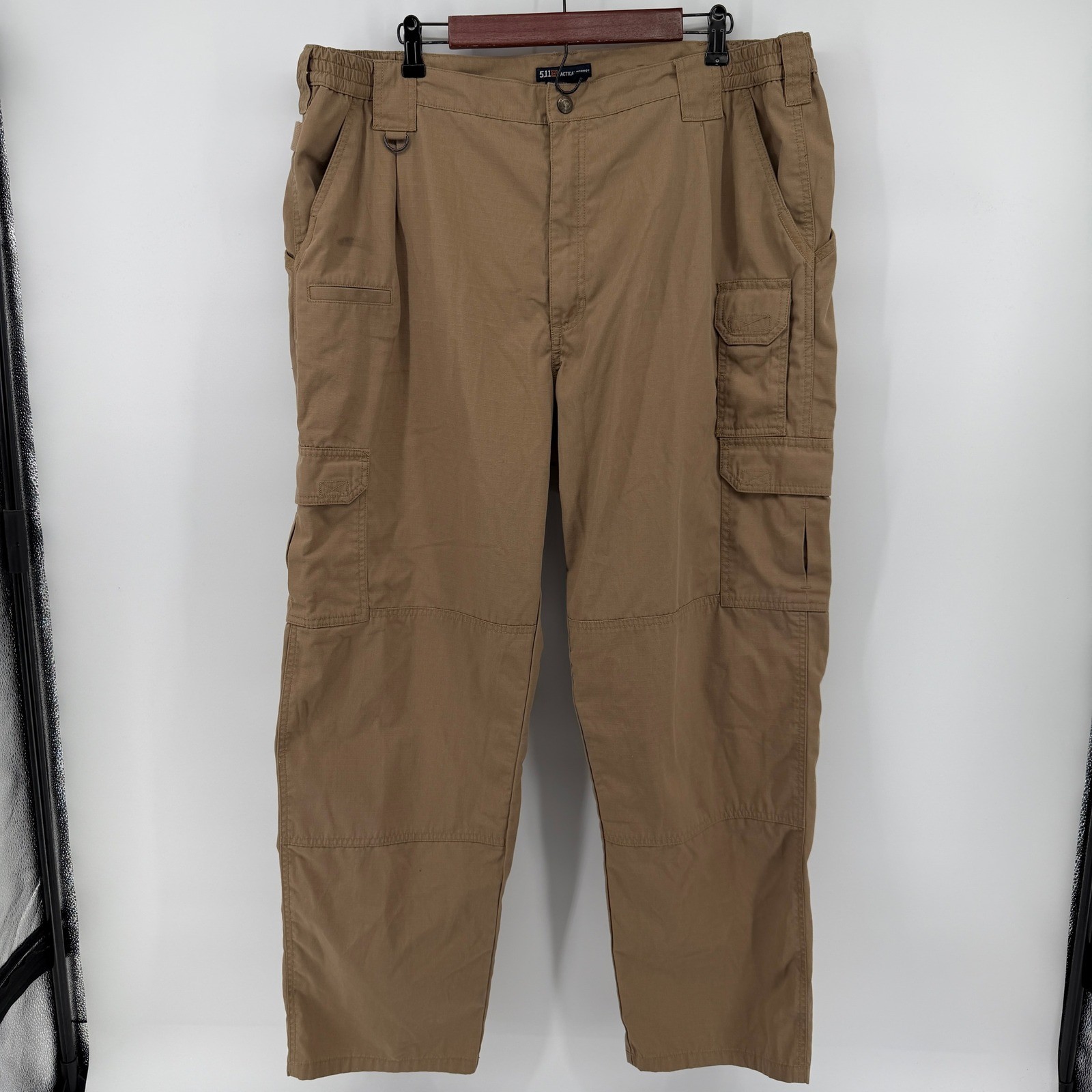 5.11 Tactical Cargo Pants Mens 42×32 Khaki Ripstop Multi-Pocket Utility Workwear