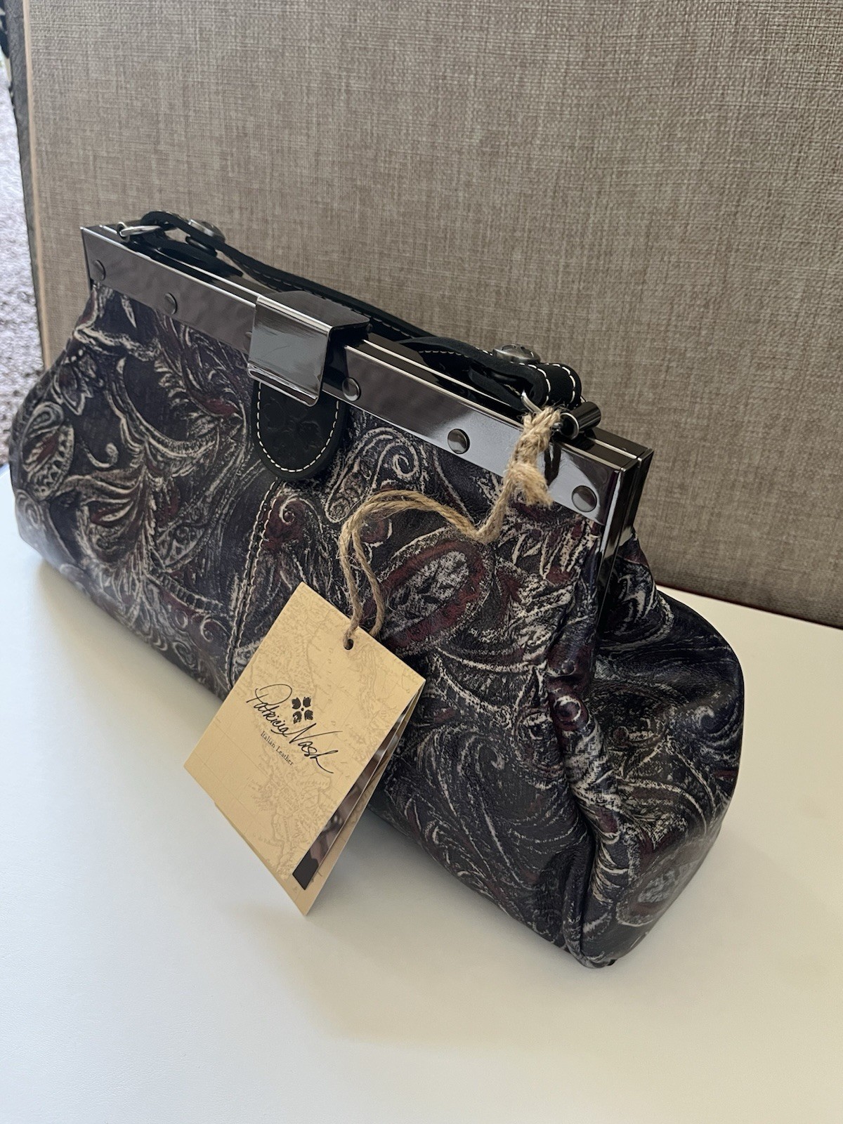 Patricia Nash Heritage Paisley Frame Clutch Wristlet Push Lock Dust Bag