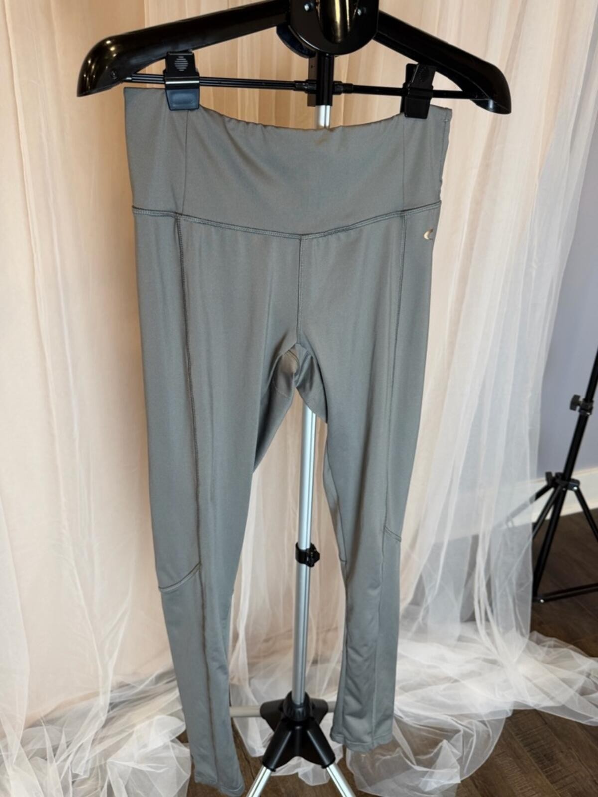 Copper Fit Gray High Rise Compression Leggings Workout Pants – Large