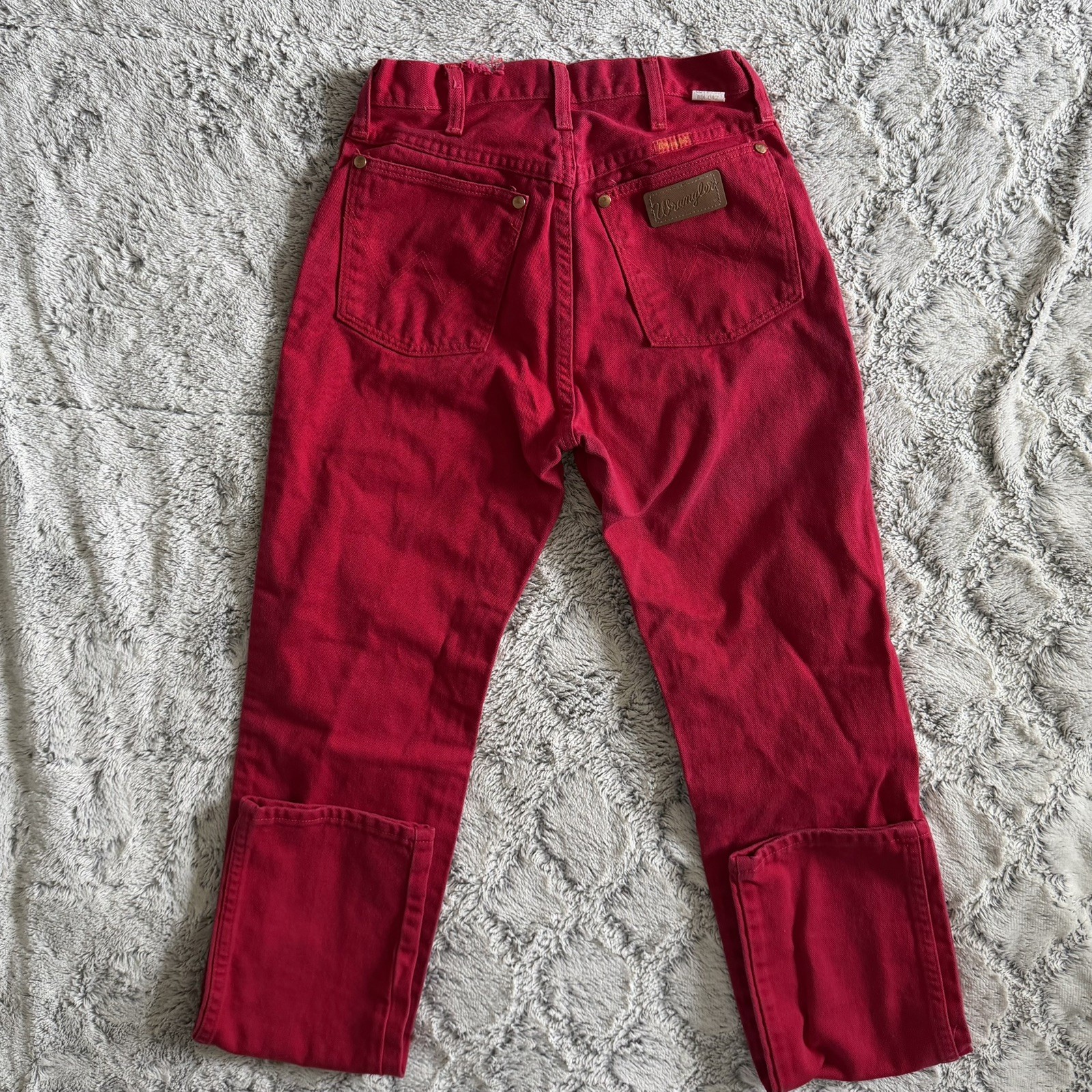 Vintage 80’s Wrangler Slim Straight Leg Red Jeans Women 7×34 Made in USA 14MWZMR