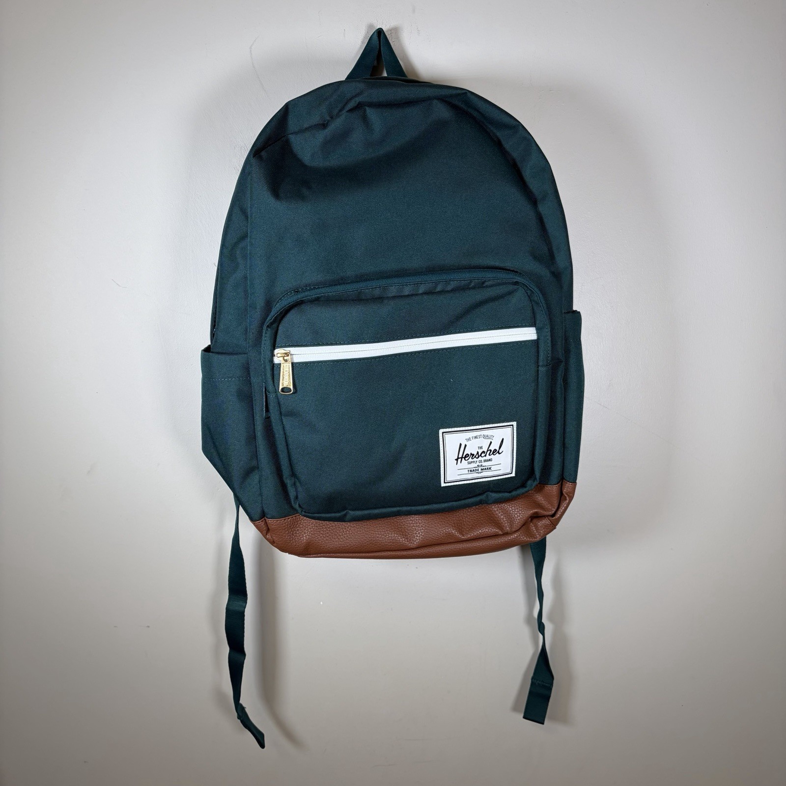 Herschel Classic Pop Quiz 22L Laptop Backpack – Green Brown NWOT – RARE COLOR