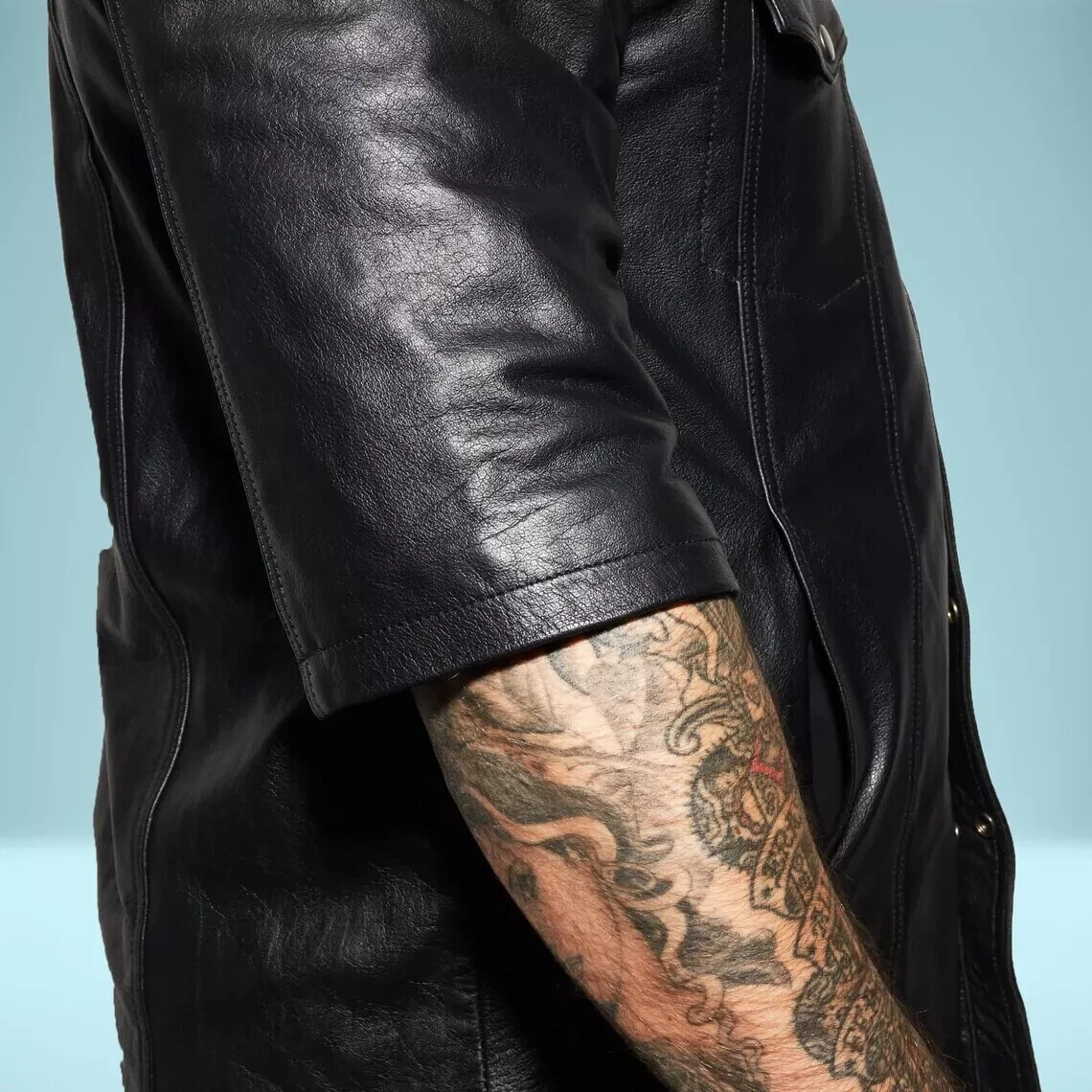 Men’s Real Lambskin Leather 3/4 Short Sleeves Shirt Round Neck Leather Shirt