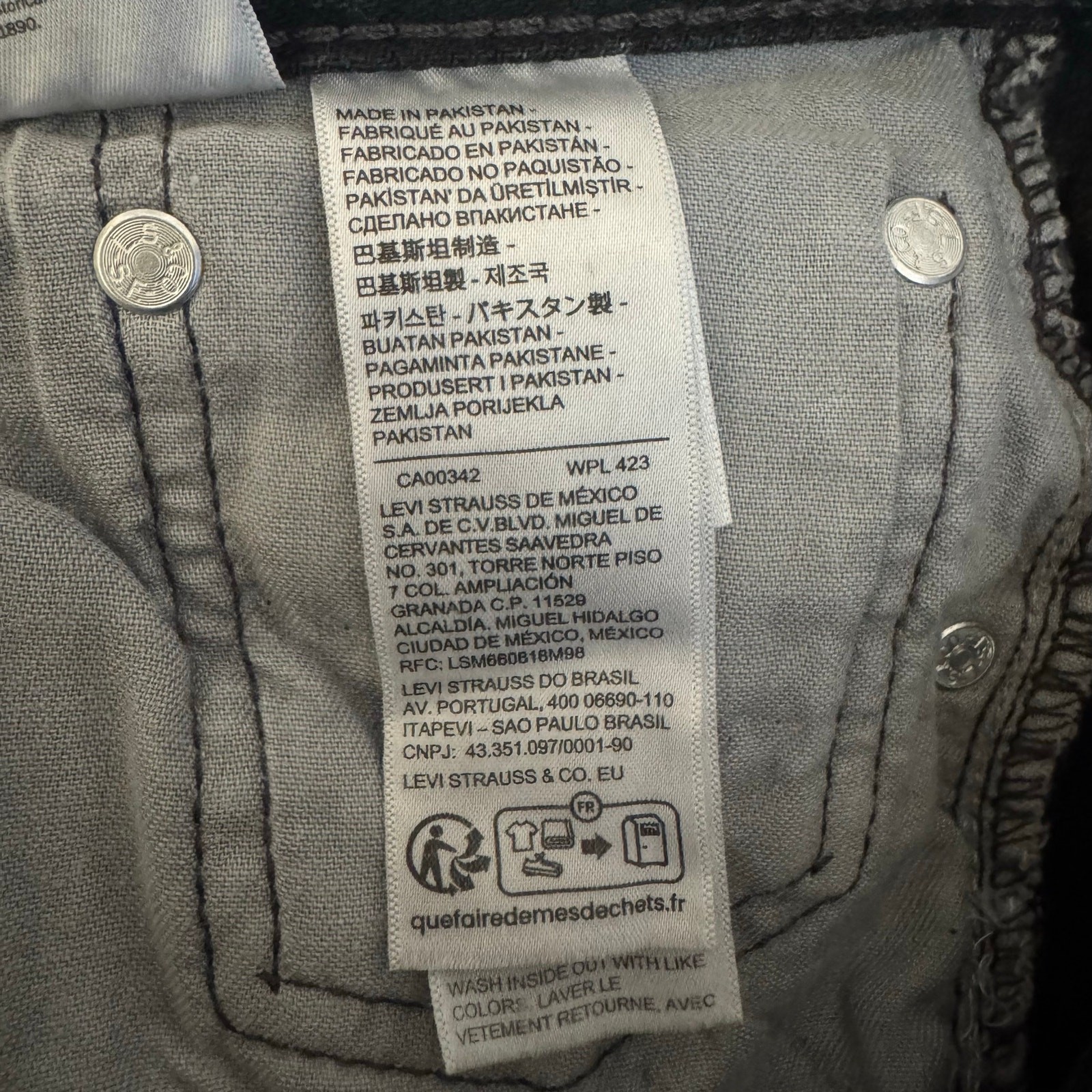 NWT Levi’s 565 97 Loose Straight Fit Jeans Men’s Size 30 34 Black Dark Wash