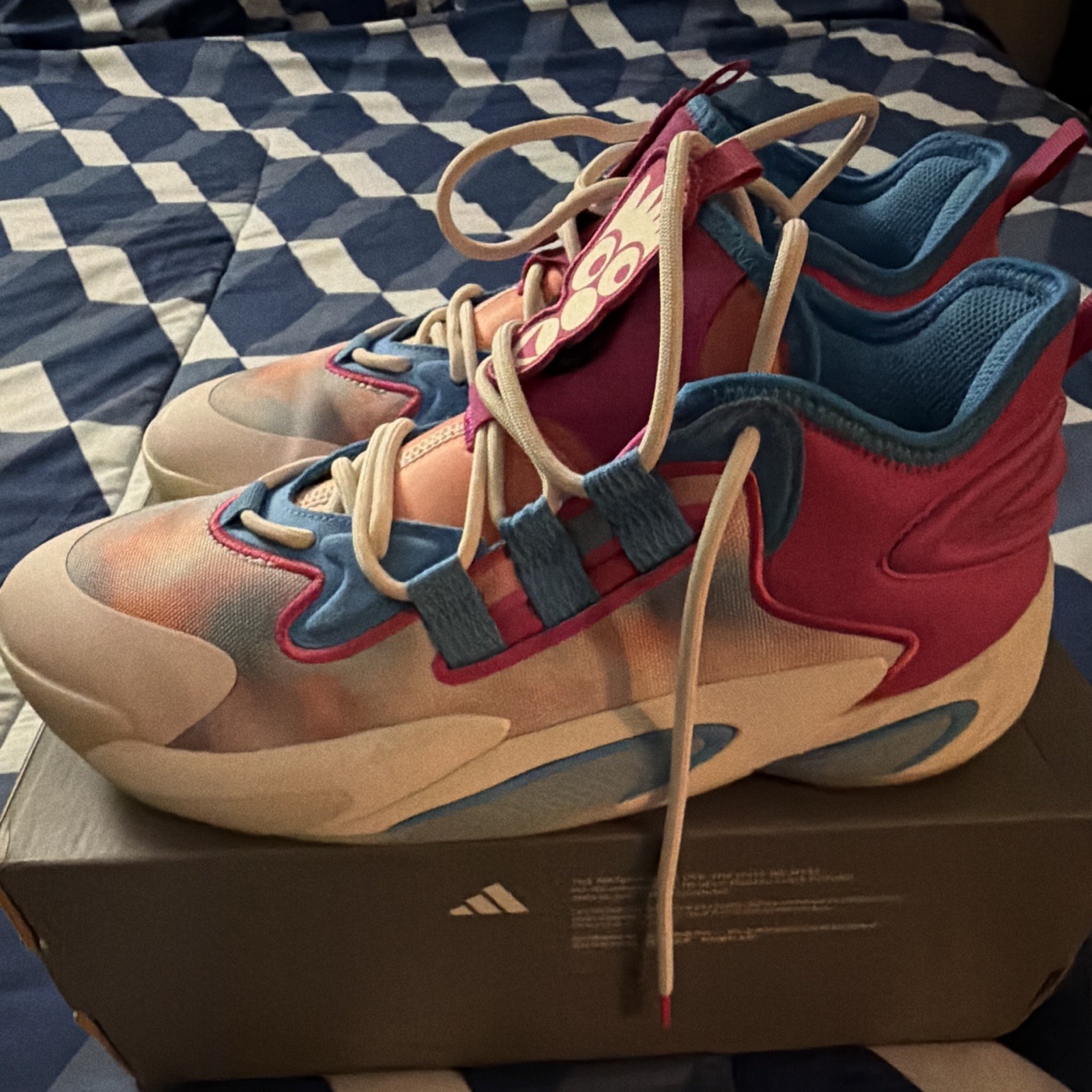 adidas BYW Select Men’s Basketball Shoes Semi Lucid Fuchsia IG2591