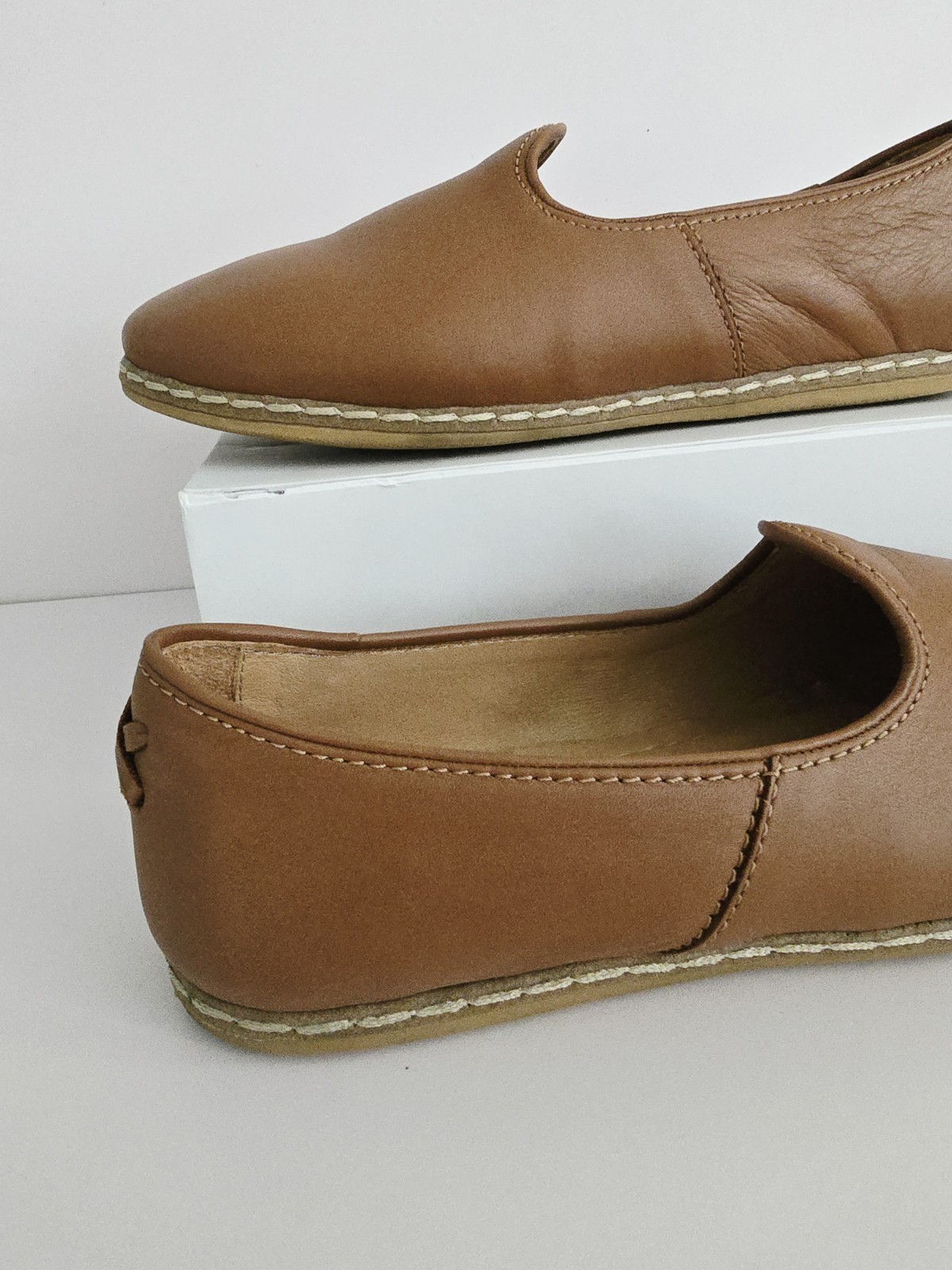 Charix Camel Brown Leather Slip On Flats Loafers Shoes 39 8.75 9 Womens