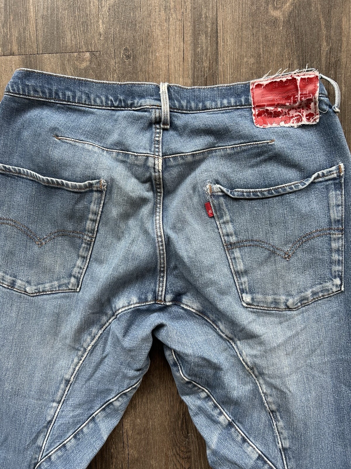 Vintage Levis Engineered Jeans Mens Blue Twisted Red Patch Button Fly Fits 34×32
