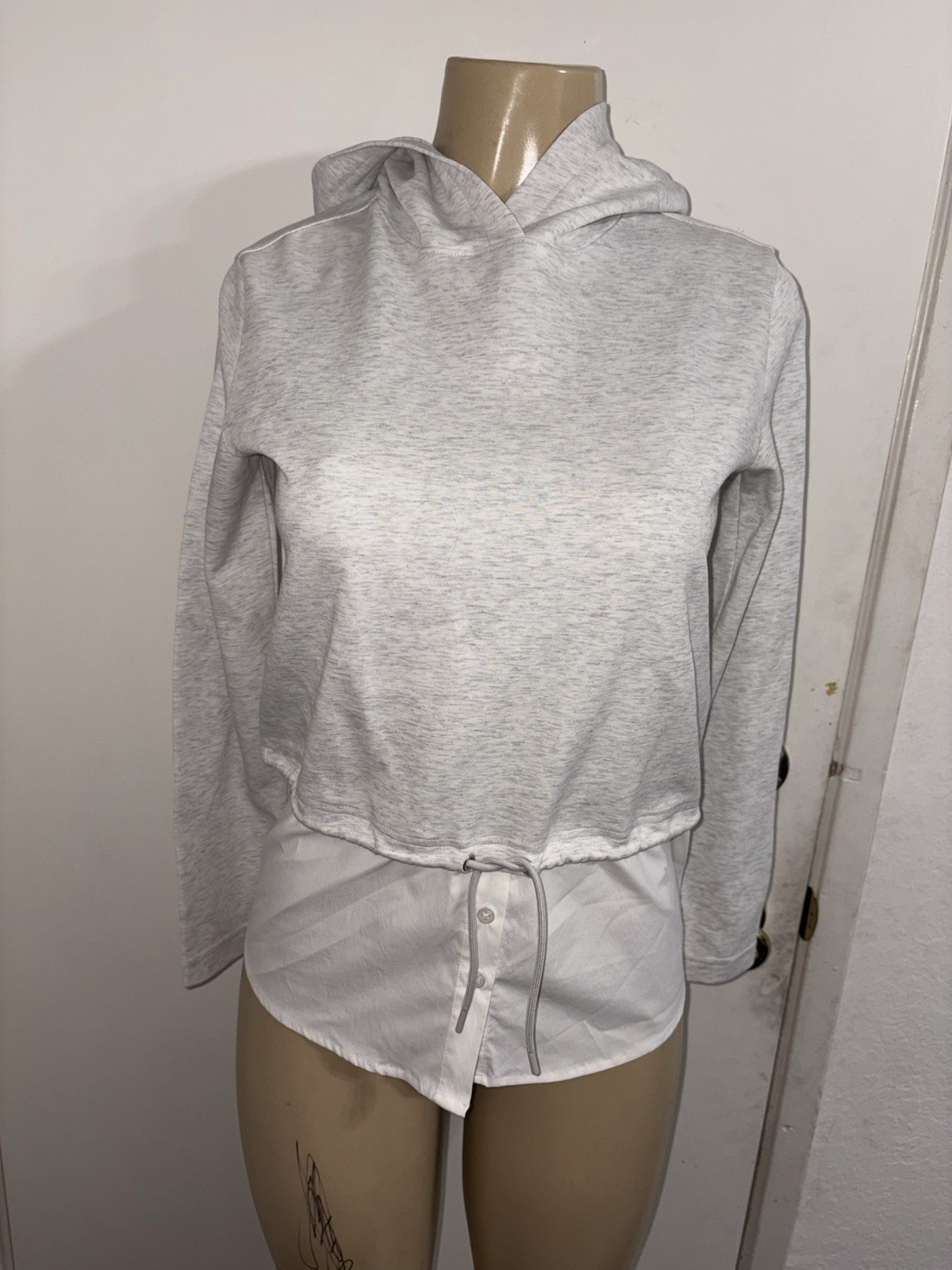 Athleta women’s Heather Grey Gallery Hoodie Top XXS