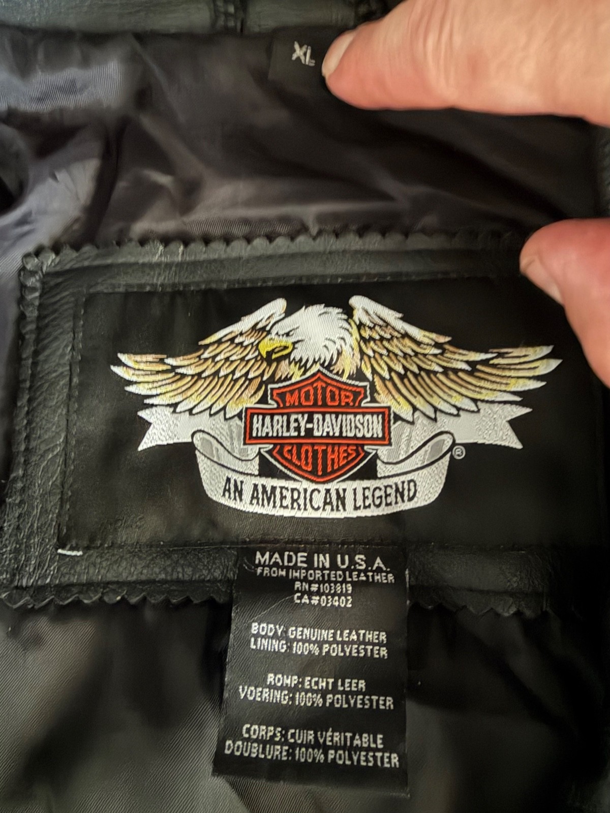 Harley Davidson Leather Jacket & Embossed Geniune back XL Men’s Sept 2009 tag