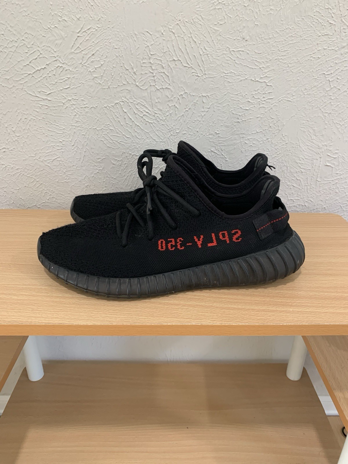 adidas Yeezy Boost 350 V2 Bred Size 11