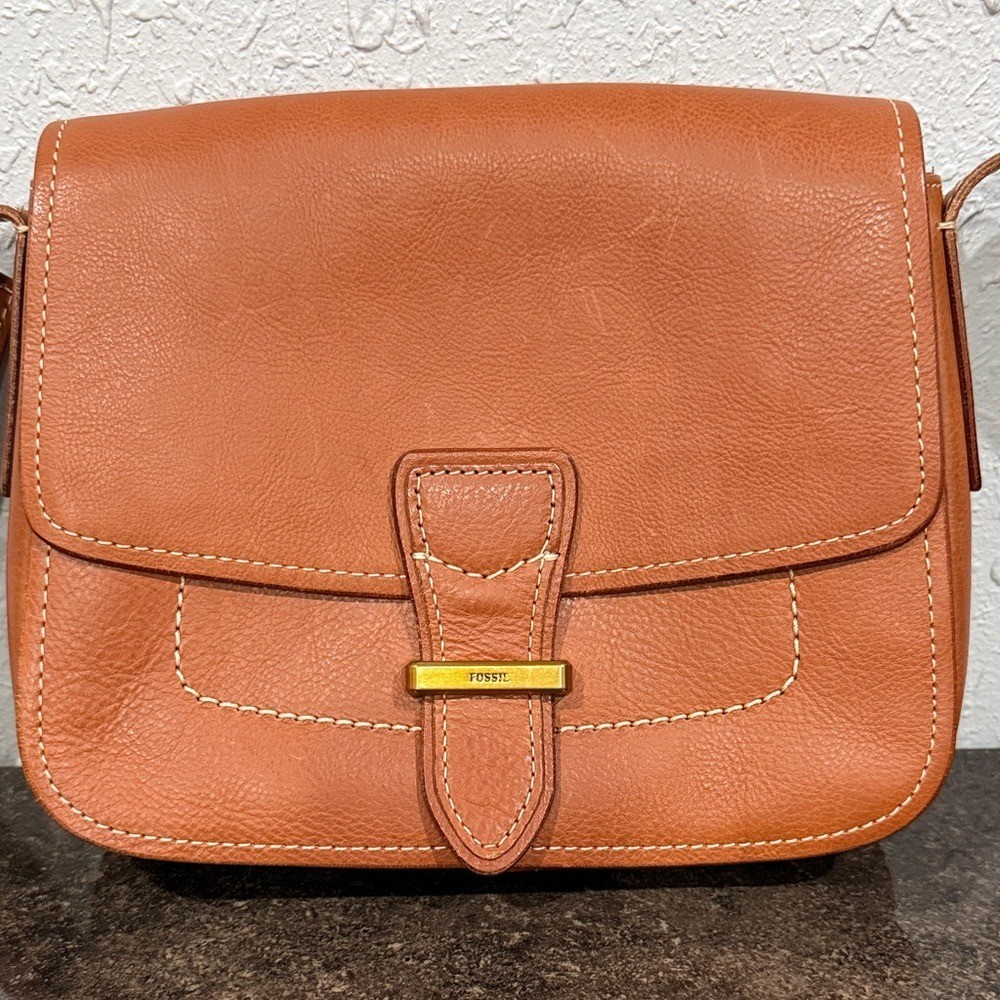 Fossil Tremont Leather Small Flap Crossbody Bag Cognac