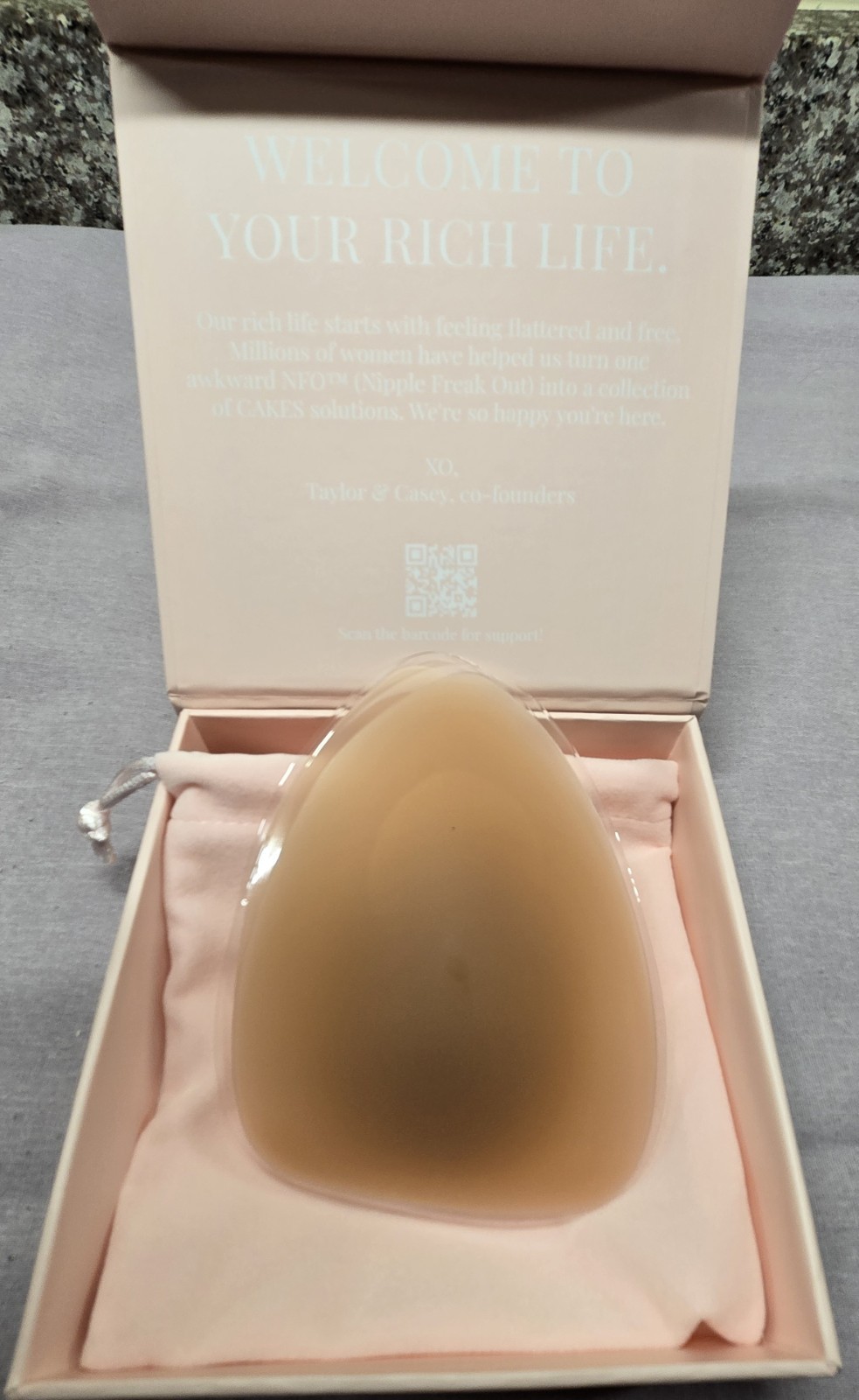 Cakes Body Covers–Size OSA– Triangle– 4.75 X 3.25 inches– Caramel
