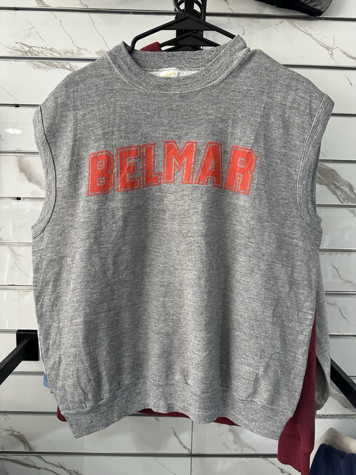 Sportswear Men’s L Gray Fleece Crew Neck Sleeveless Pullover Sweatshirt Graphic