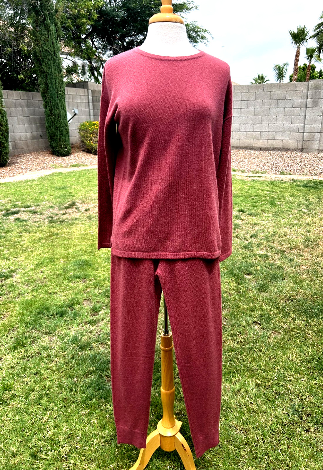 Van Winkle & Co Cashmere 2 PC Lounge Set Womens M Rosewood $276 Luxurious NWT