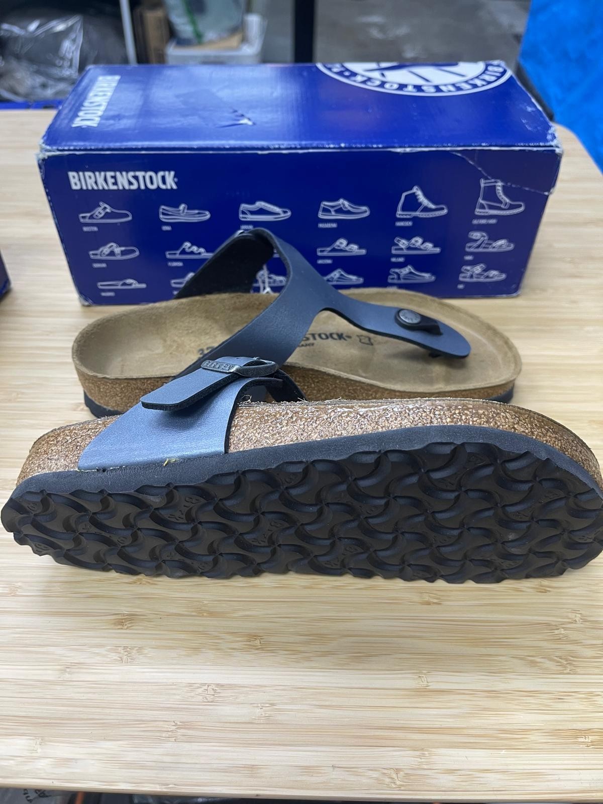 Birkenstock Unisex Gizeh Onyx Birko Flor Regular Fit, Size EU37/ US W6-M4