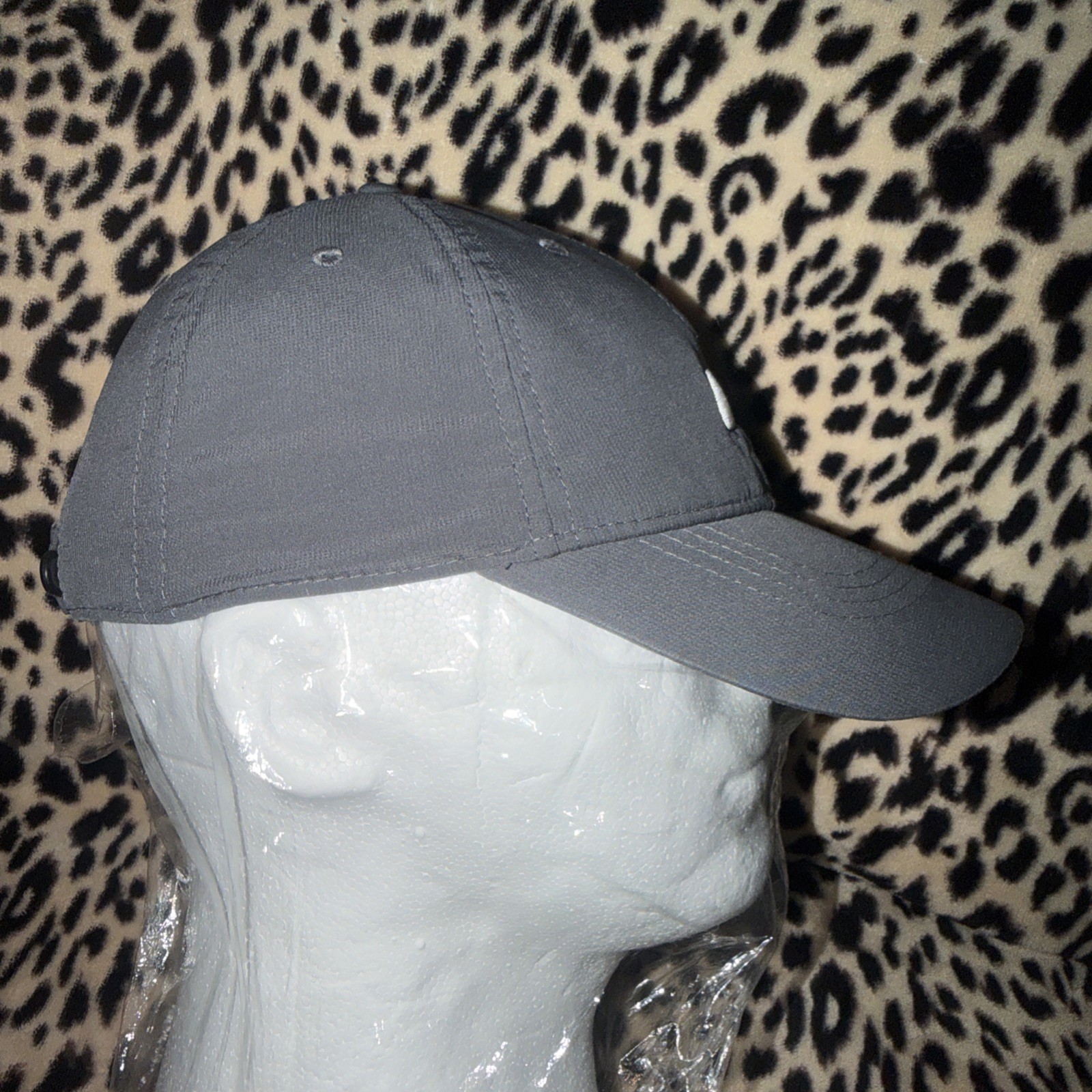 Gray Nike Dri fit hat adjustable Legacy 91 Adjustable