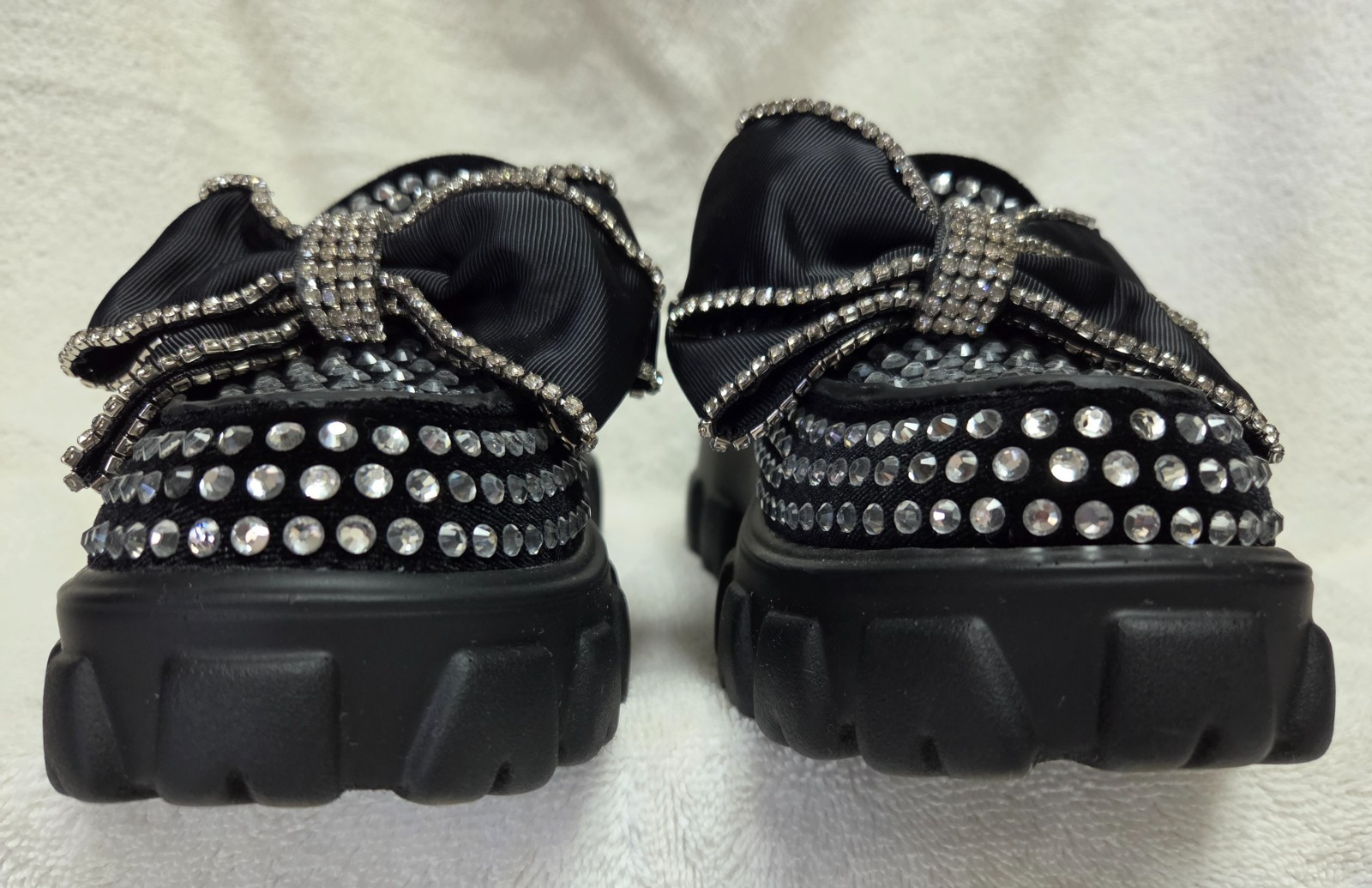 Betsey Johnson Vincent Bow Black Rhinestone Chunky Platform Loafer Women’s 5.5 M