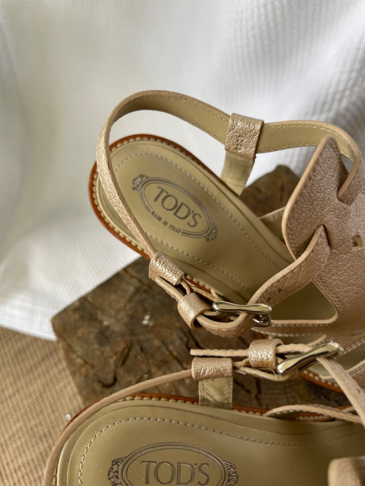 Tod’s Metallic Gold Leather Gladiator Sandals | EU 36.5 / US 6.5