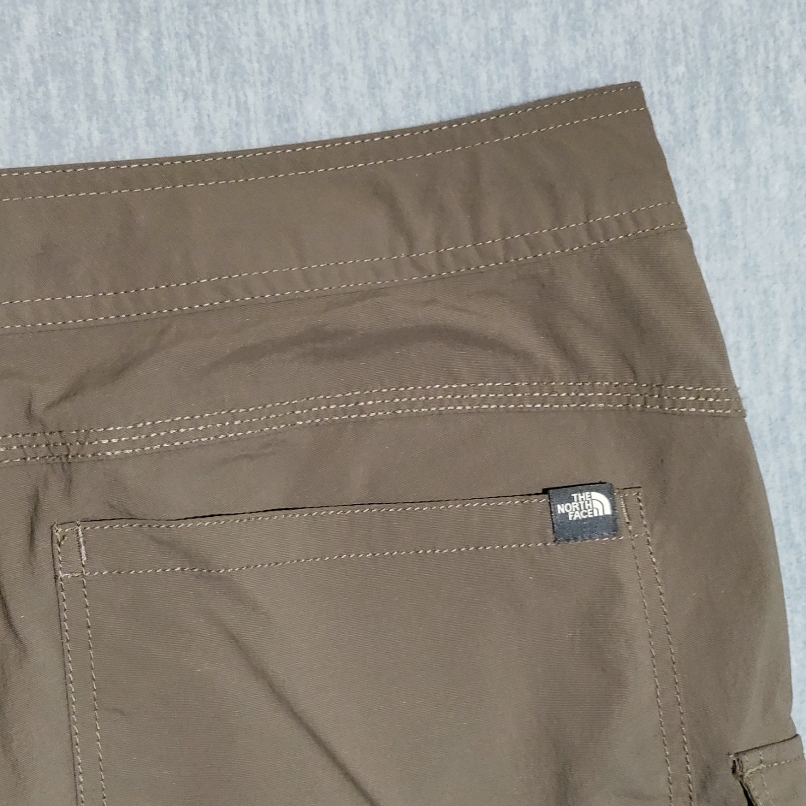 The North Face Convertible Cargo Pants Womens 16 (38×29) Nylon Hiking Outdoor