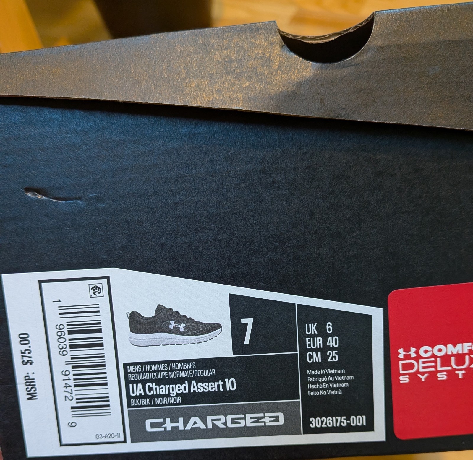 NEW UA Charged Assert 10 Men’s Size 7 w/ Box