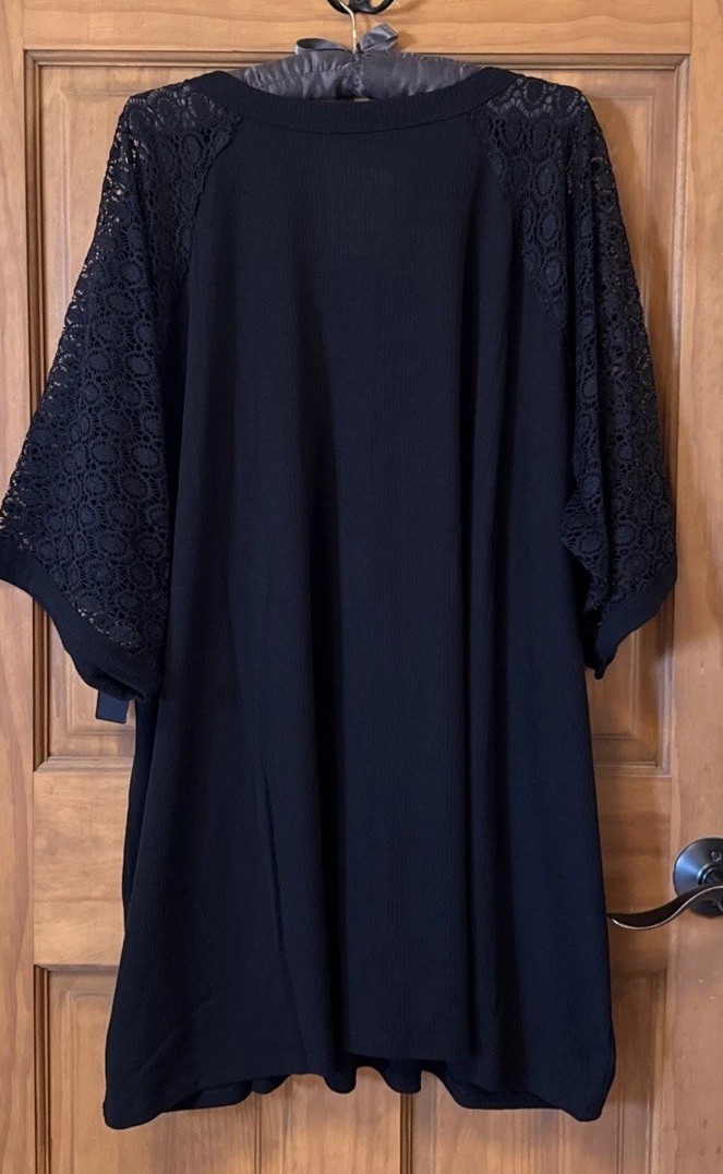 TORRID SHORT SLEEVE LACE BLOUSE SHIRT BLOUSE REGLAN HENLEY 6 6X 6XL 30 NEW