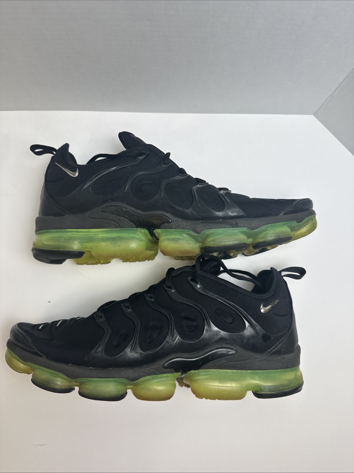 🔥Nike Air VaporMax Plus ‘Black Volt’ – Men’s 13