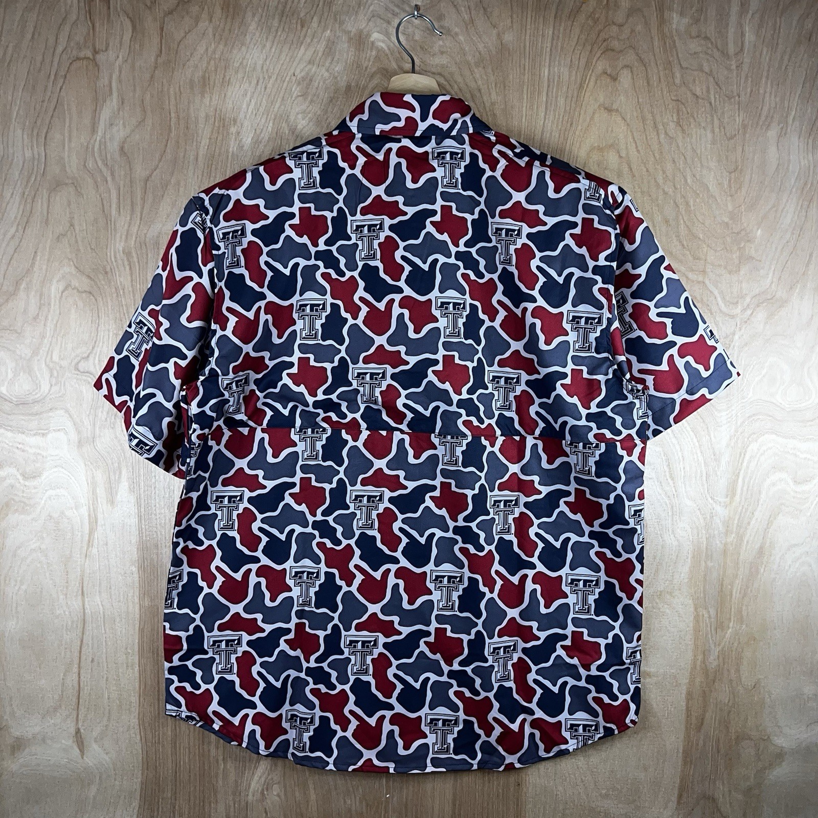 AMIGO PROVISIONS CAMOUFLAGE PRIMERO SHIRT NCAA TEXAS TECH RED RAIDERS LARGE NEW