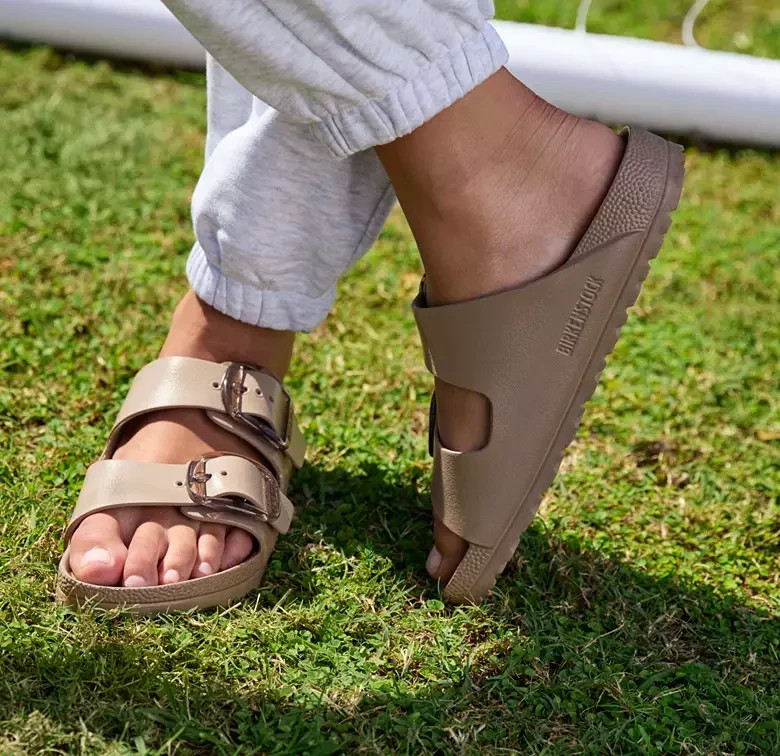 Free Shipping Authentic Birkenstock Women’s Big Buckle EVA Sandals NO IMPORT FEE