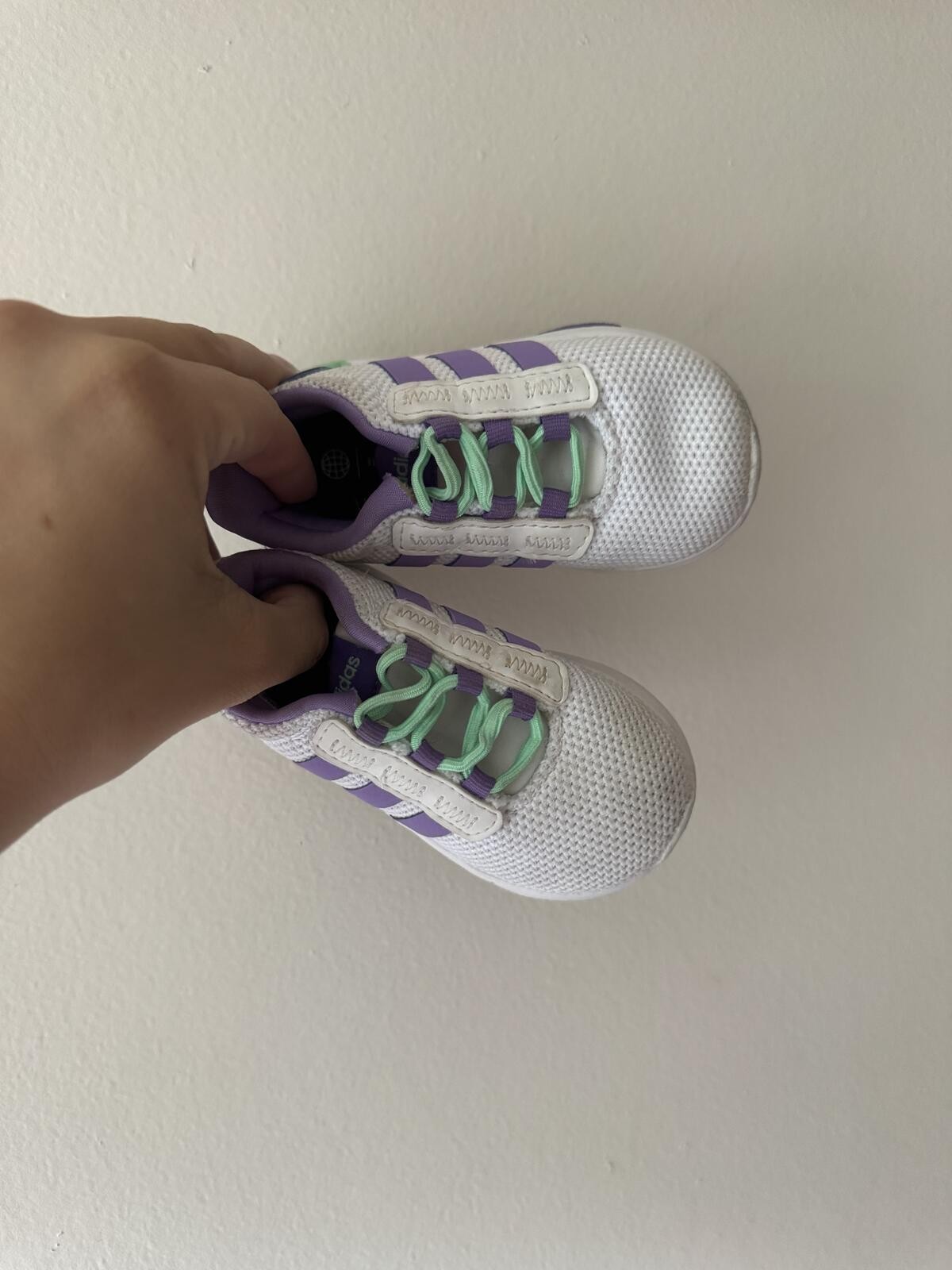 Adidas kids racer TR21 shoes size 5K