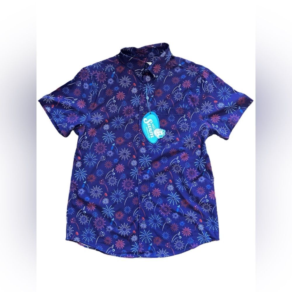 Mr Swim Blue Patriotic Fireworks Button-Down Shirt Size M Red White Blue Sleeve