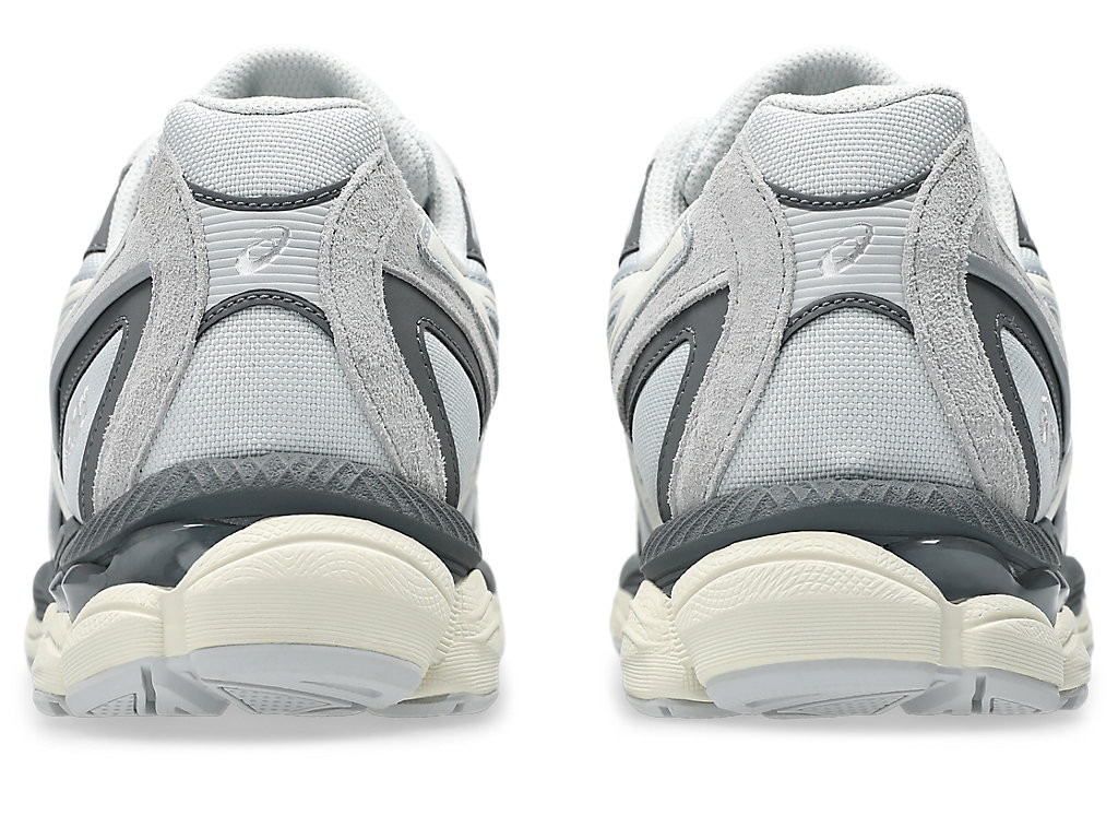 Asics Gel-NYC 2055 Glacier Grey Cream 1203A755-020 Men’s Size