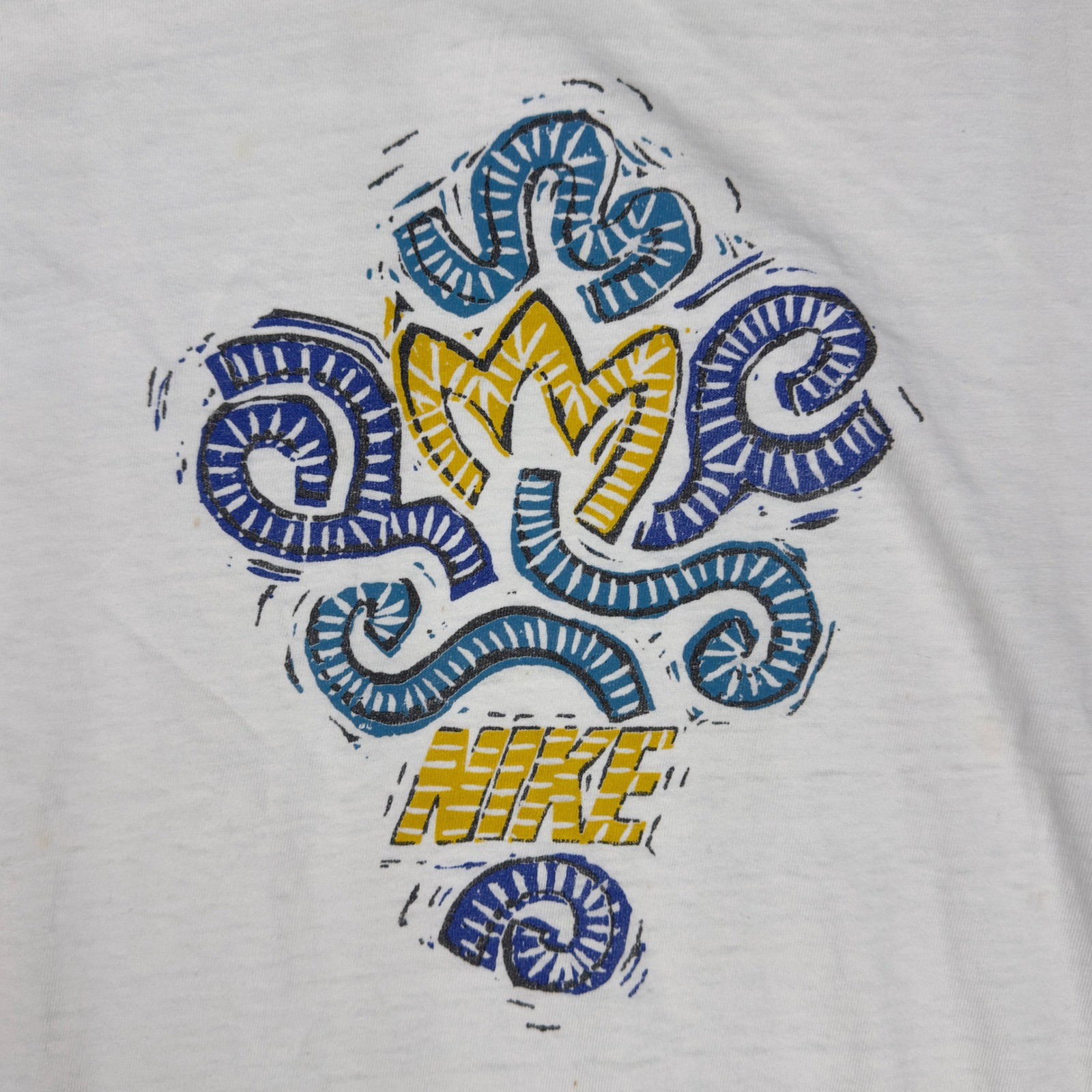 Vtg Nike USA Made Graphic T Shirt Youth M / Adult Slim S White 90s Abstract Logo