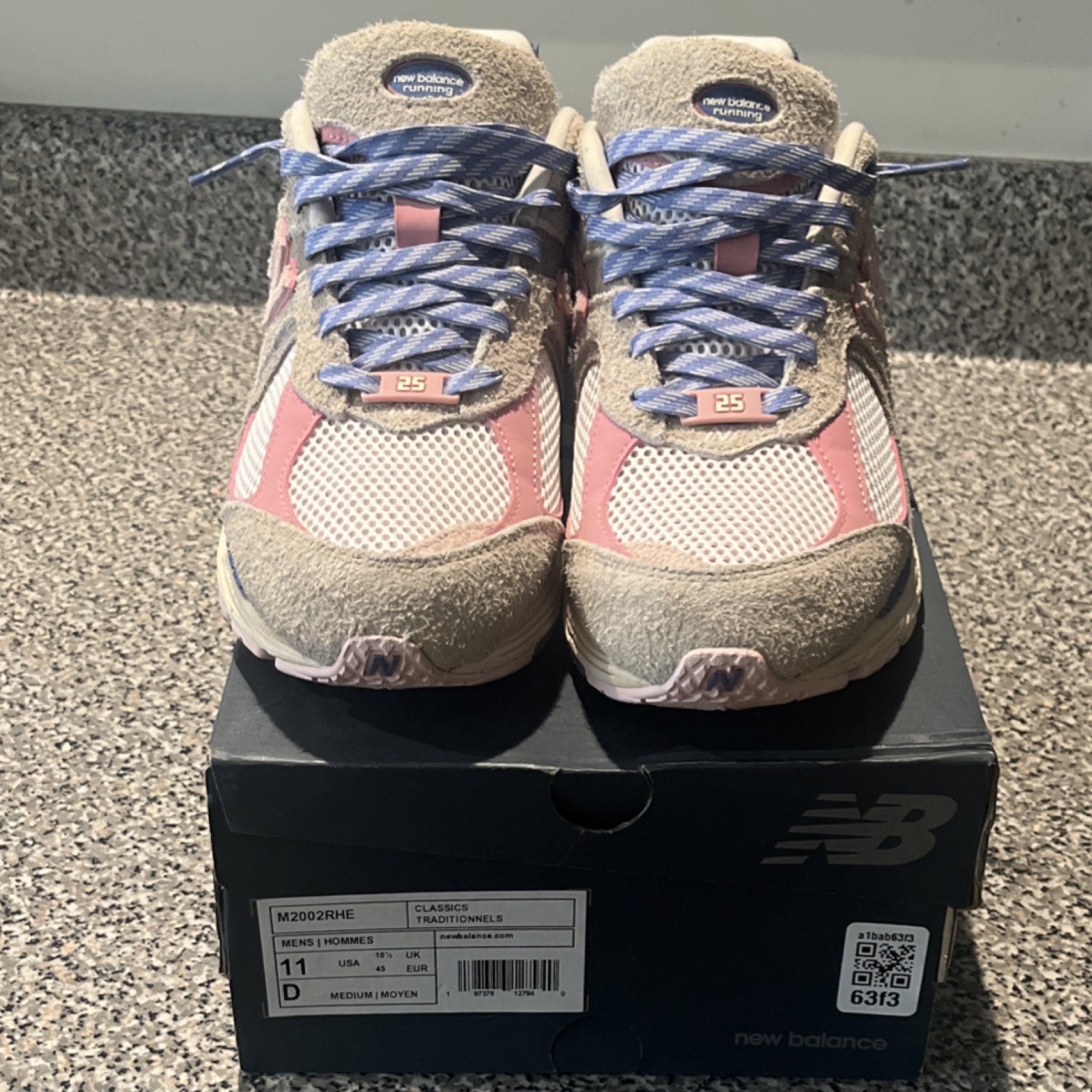 New Balance Hype DC 2002R Native Dynamics M2002RHE Suede Ivory Pink Blue Sneaker