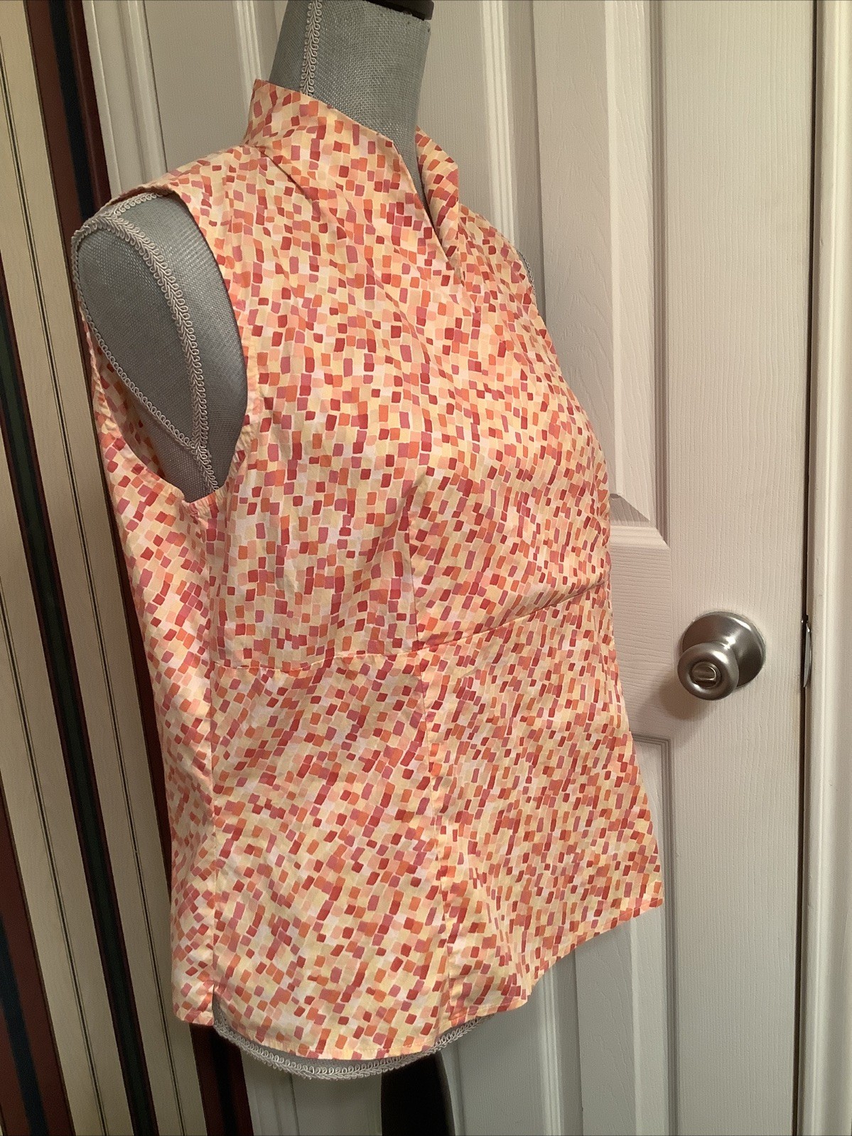 Talbots 14 Multicolored Sleeveless V Neck Side Zipper Cotton Spandex Stretch