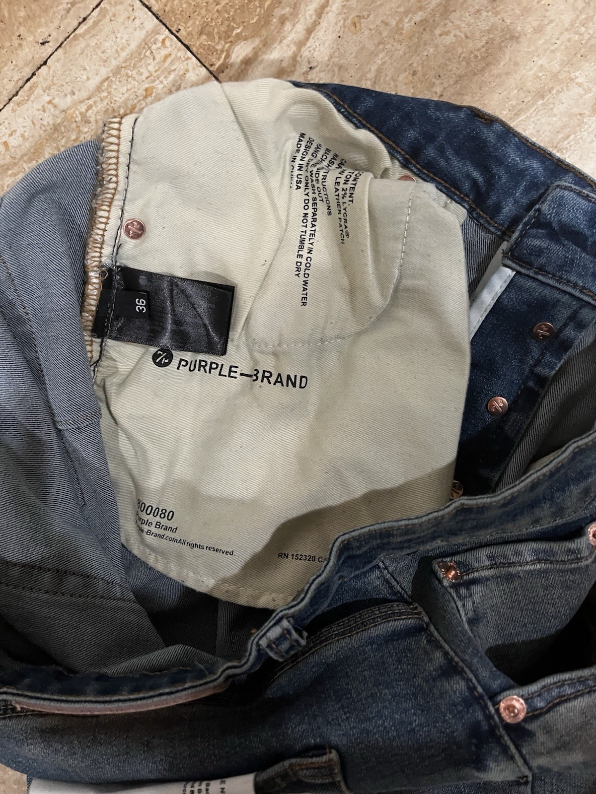 PURPLE BRAND – Distressed Painted Medium Wash Denim P004 Jeans – Men’s Sz 36×34