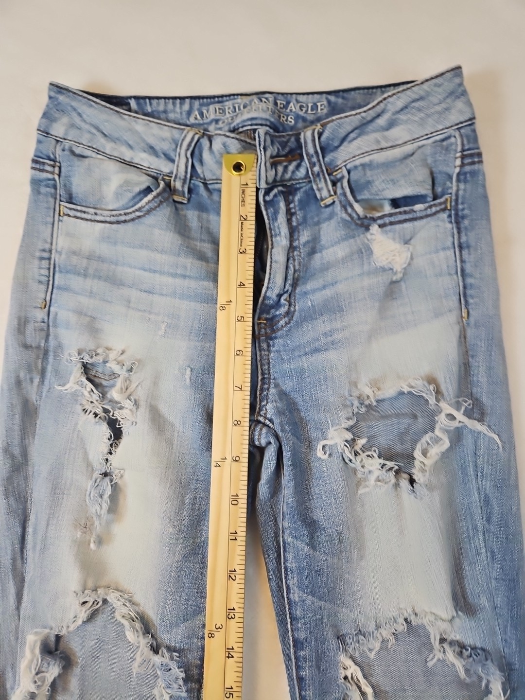 American Eagle Outfitters RN54485 CA 03873 Women’s Jeans Sz 2