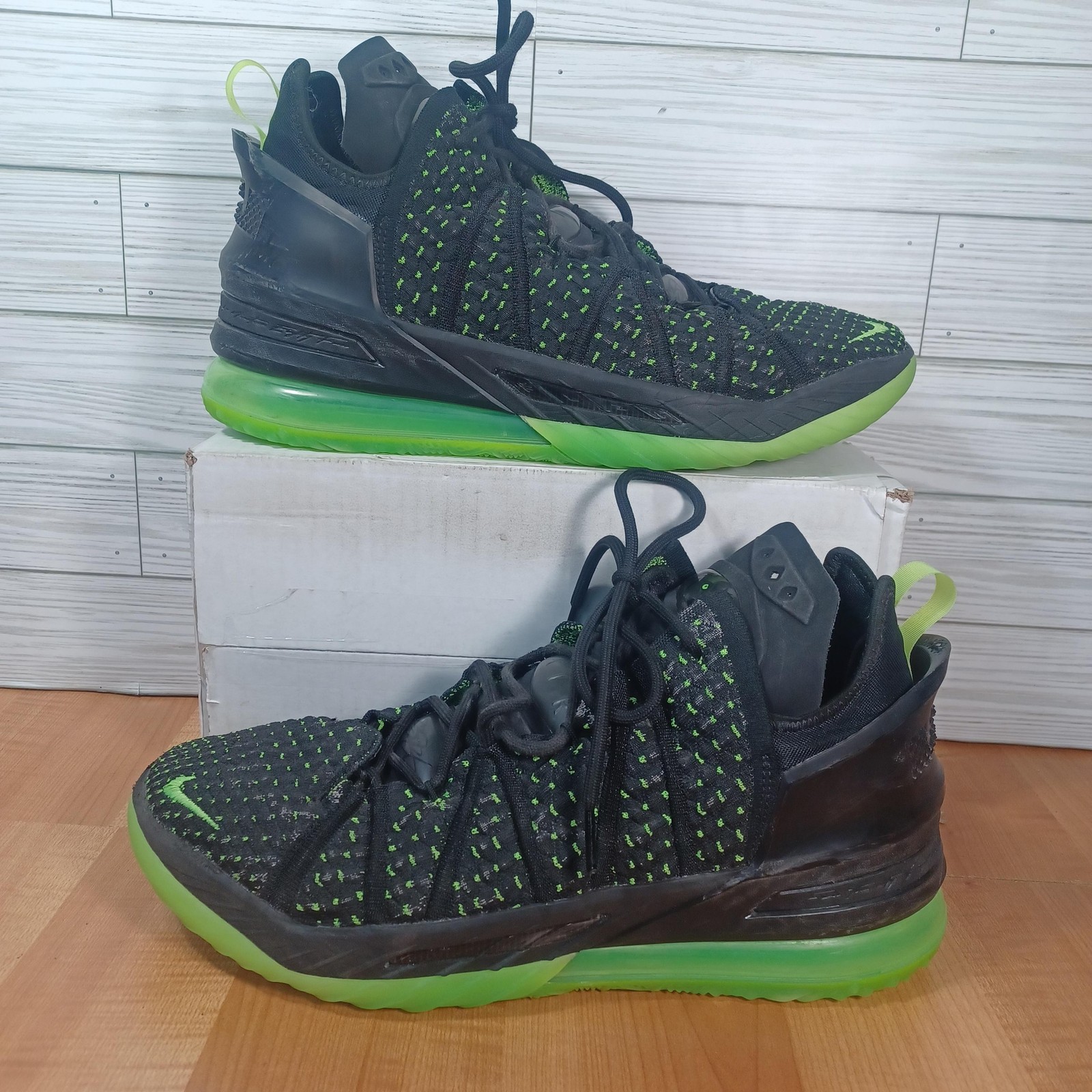 Nike Lebron James Dunkman XVIII 18 Shoes Mens 11.5 Black Electric Green Sneakers