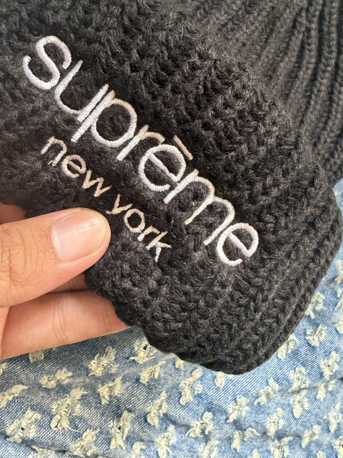Supreme Classic Logo Chunky Ribbed Beanie FW24 Black Brand New