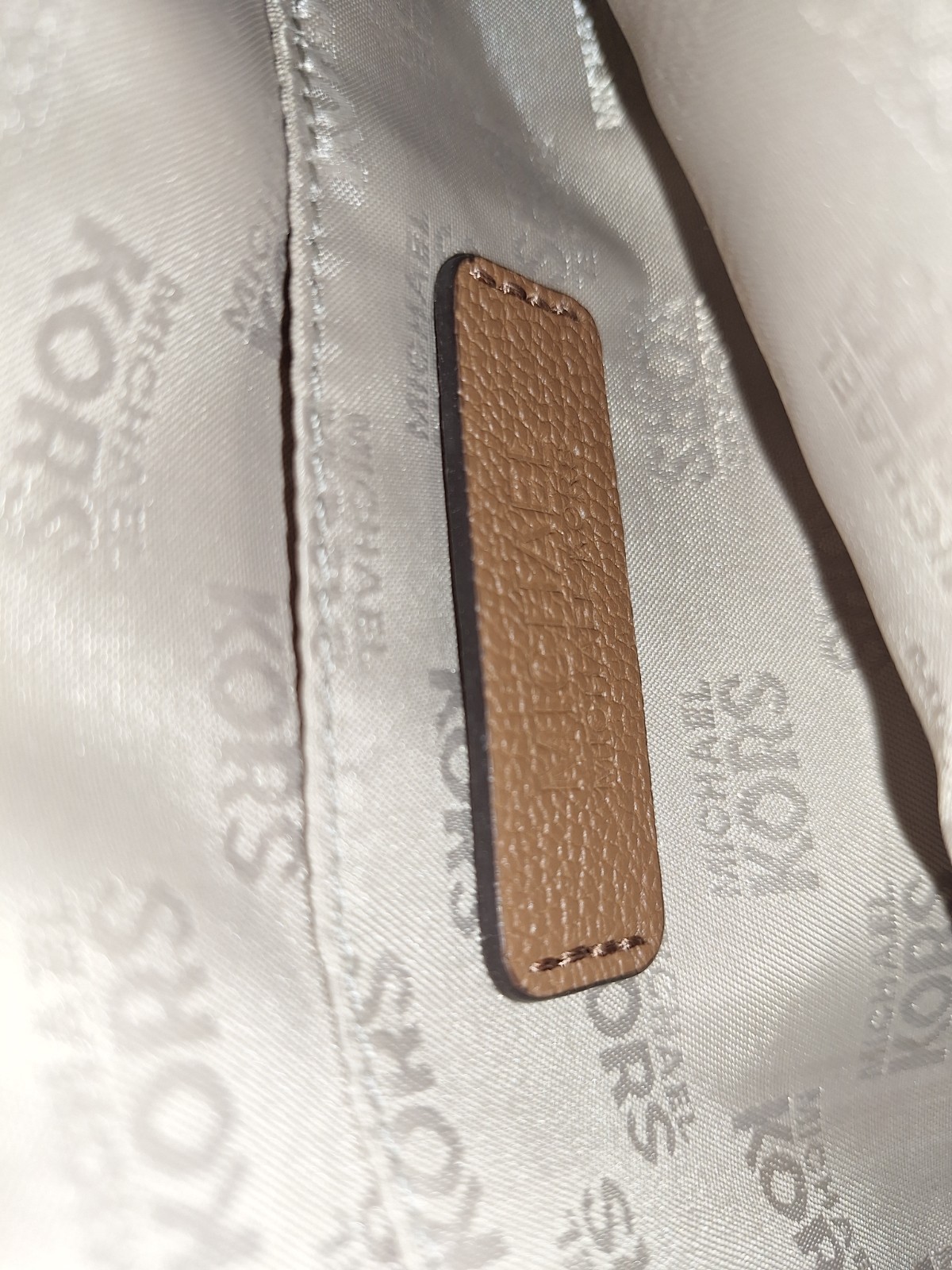 MICHAEL KORS Hamilton Large Tan & Silver Leather Tote Bag
