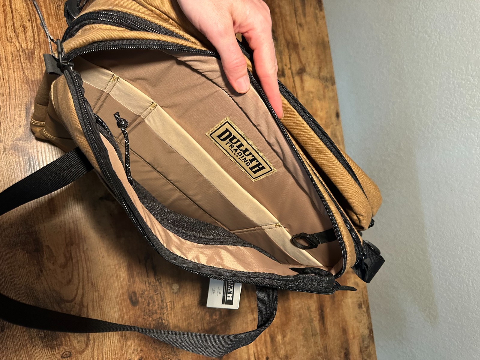 Duluth Trading Fire Hose HD Briefcase 27L Brown – NEW WITH TAGS