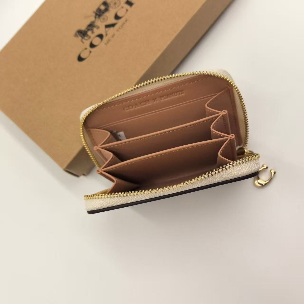 Coach X Peanuts Snap Wallet In Signature Canvas With Snoopy Print CCB18