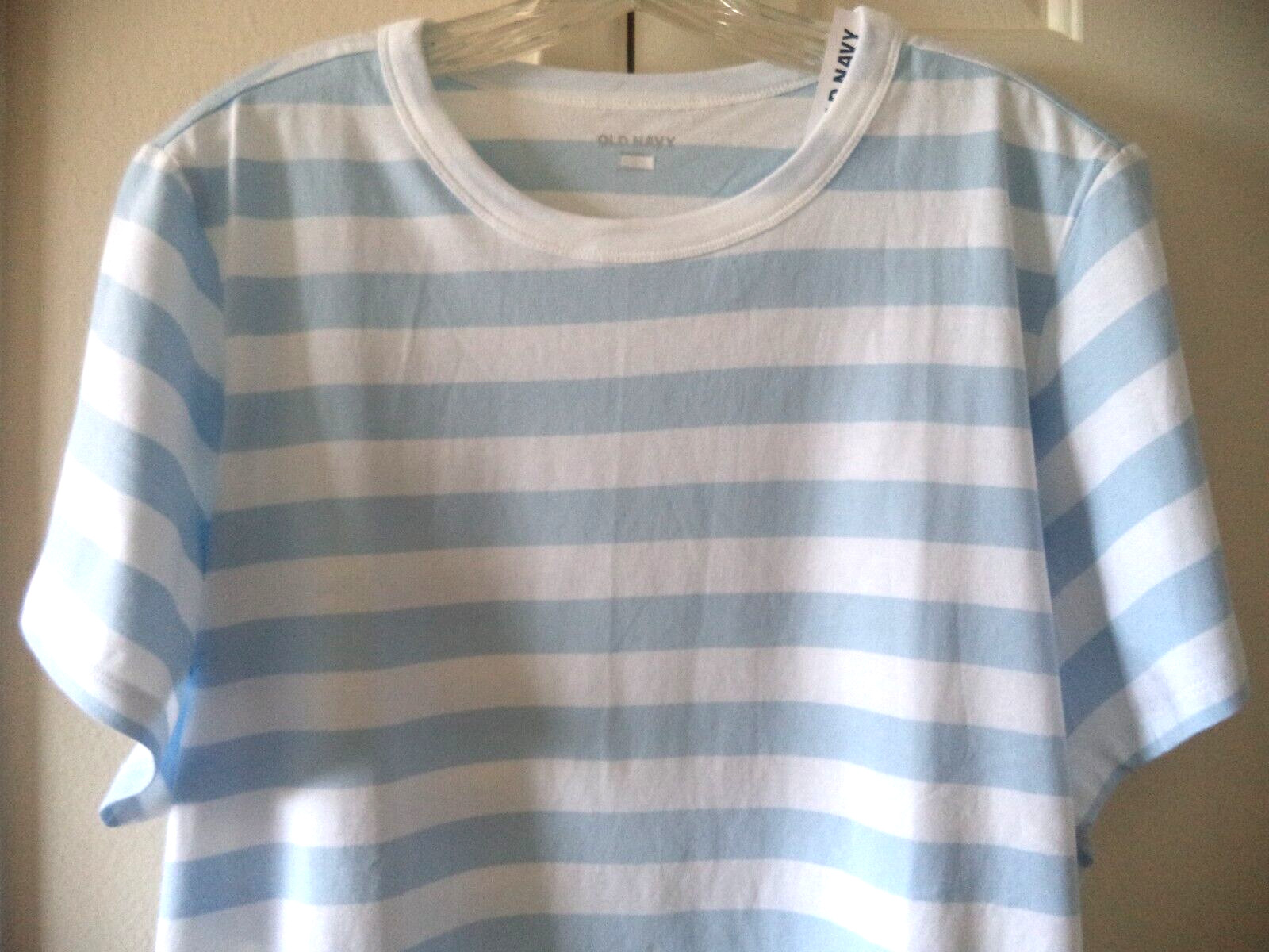 Old Navy Sky Blue Light Blue & White Striped T-shirt Knit Top 18 20 XXL 2XL 2X